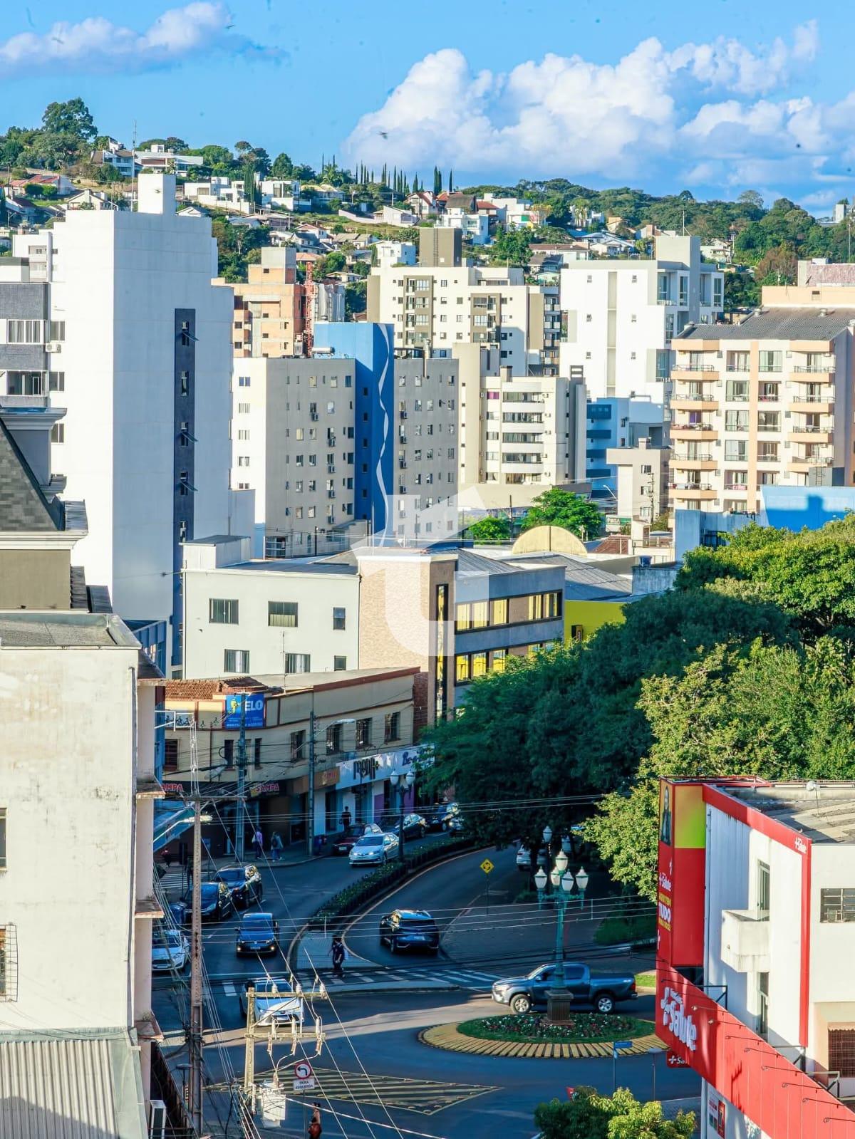 TERRENO DE ESQUINA À VENDA NA ÁREA CENTRAL DE PATO BRANCO - PR