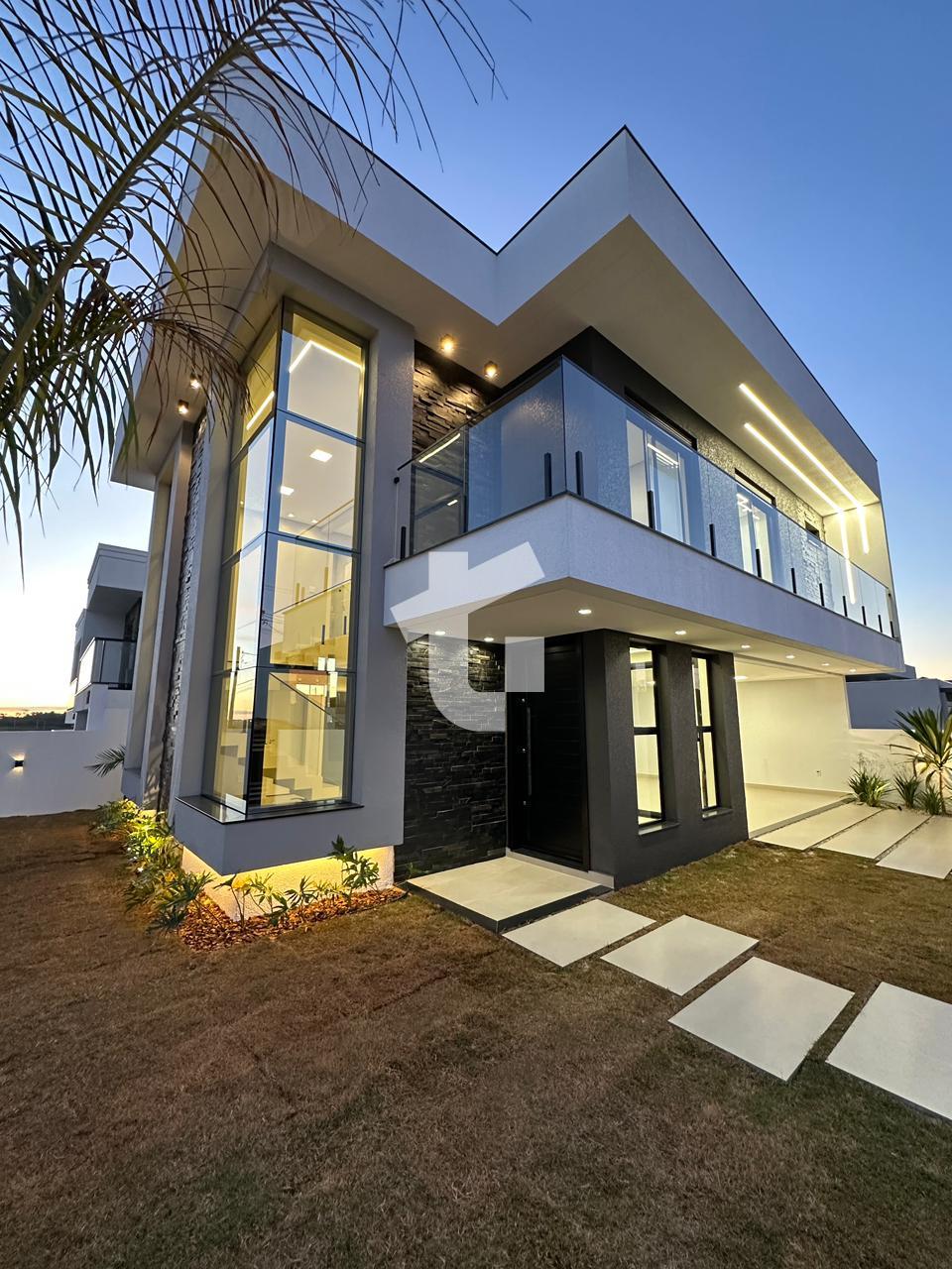 CASA DE ALTO PADRÃO À VENDA - BAIRRO SÃO LUIZ - PATO BRANCO PR.