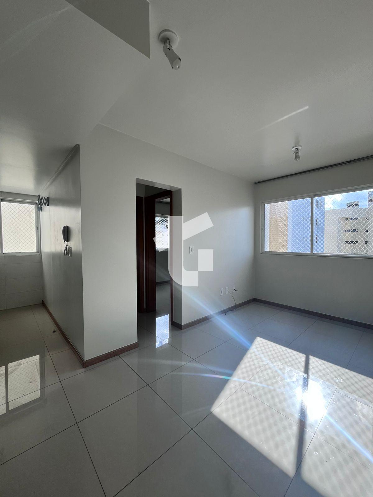 APARTAMENTO SEMIMOBILIADO PARA LOCAÇÃO NO ED. MONTE ARARATE EM...