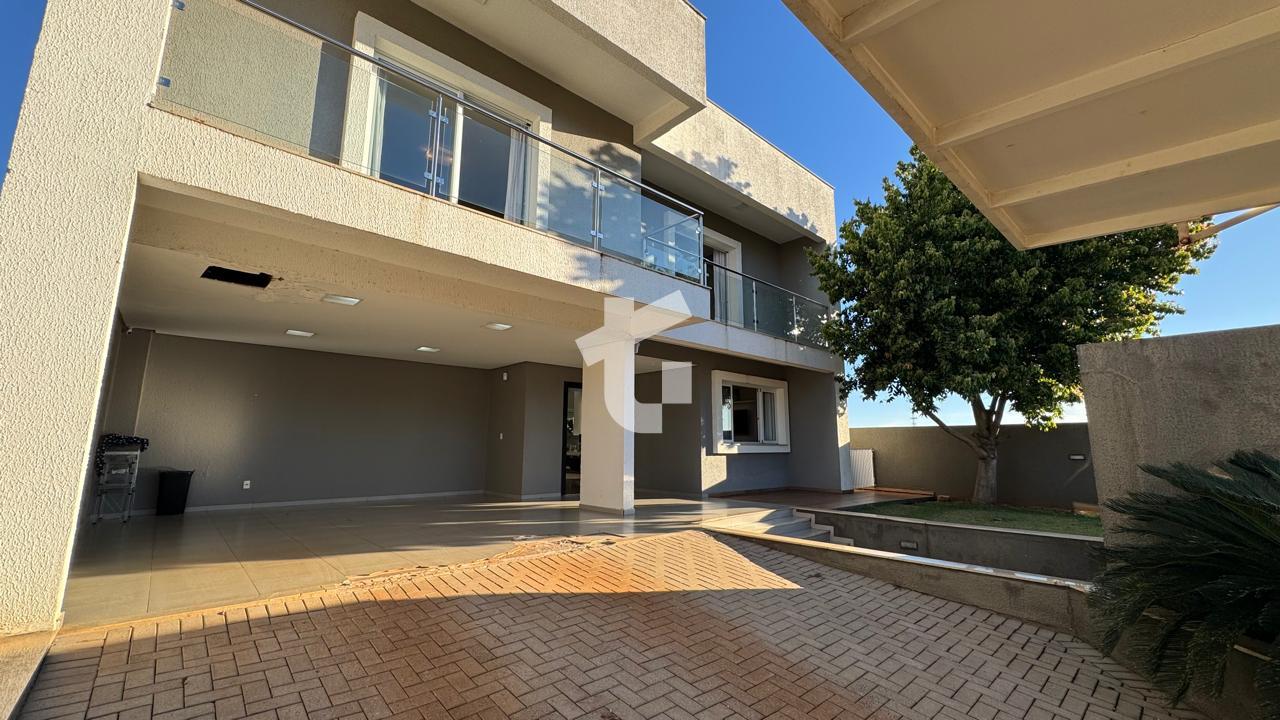 CASA DE ALTO PADRÃO À VENDA - BAIRRO VILA IZABEL - PATO BRANCO...