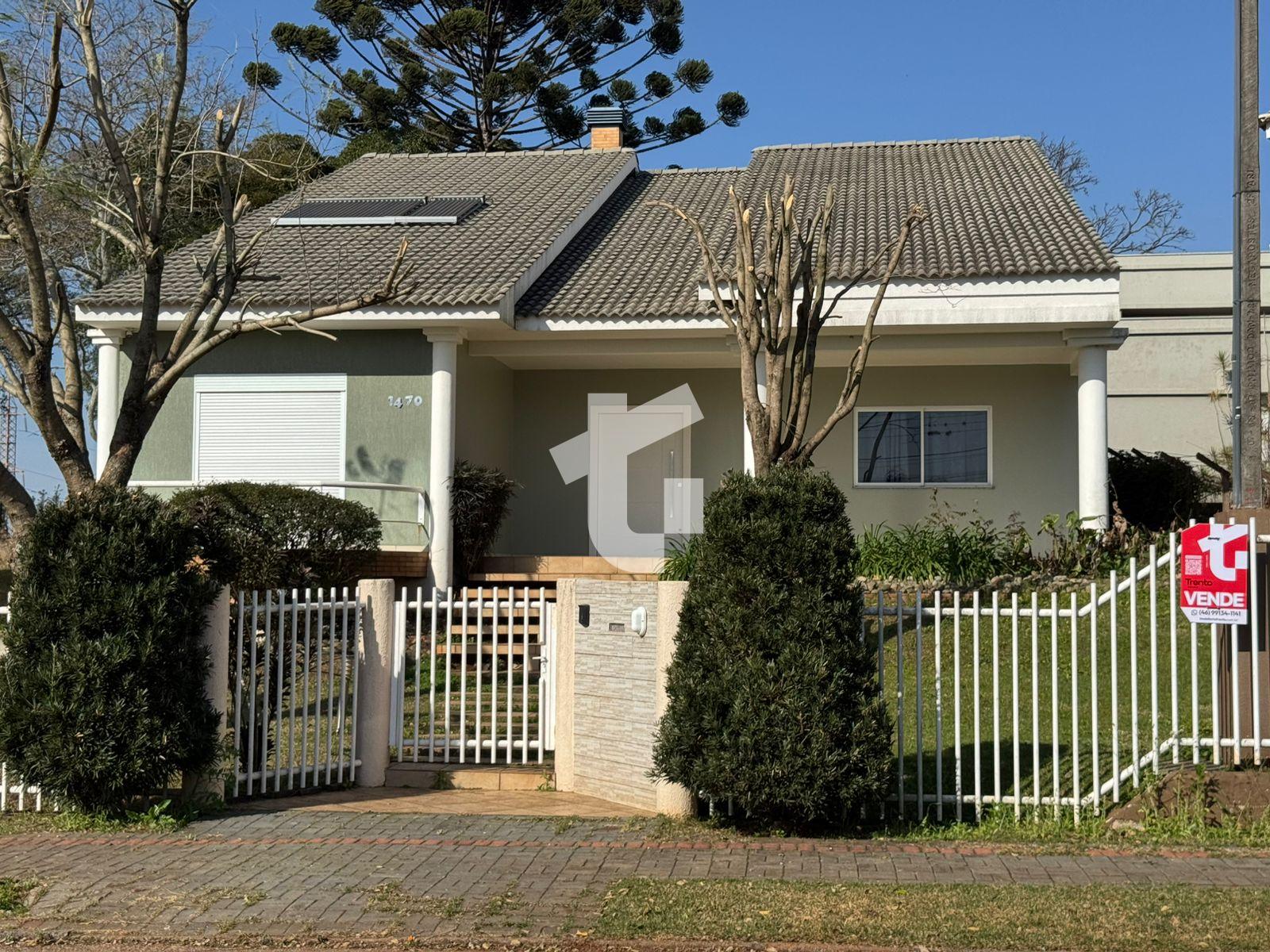 CASA SEMIMOBILIADA DE ALTO PADRÃO -  BAIRRO VILA ISABEL