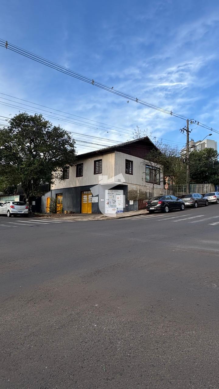 TERRENO DE ESQUINA À VENDA NA AIMORÉ, ESQUINA  ARARIBÓIA, CENT...