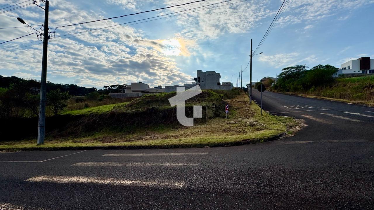 TERRENO DE ESQUINA À VENDA NO BAIRRO SÃO LUIZ, PRÓXIMO AO PB S...