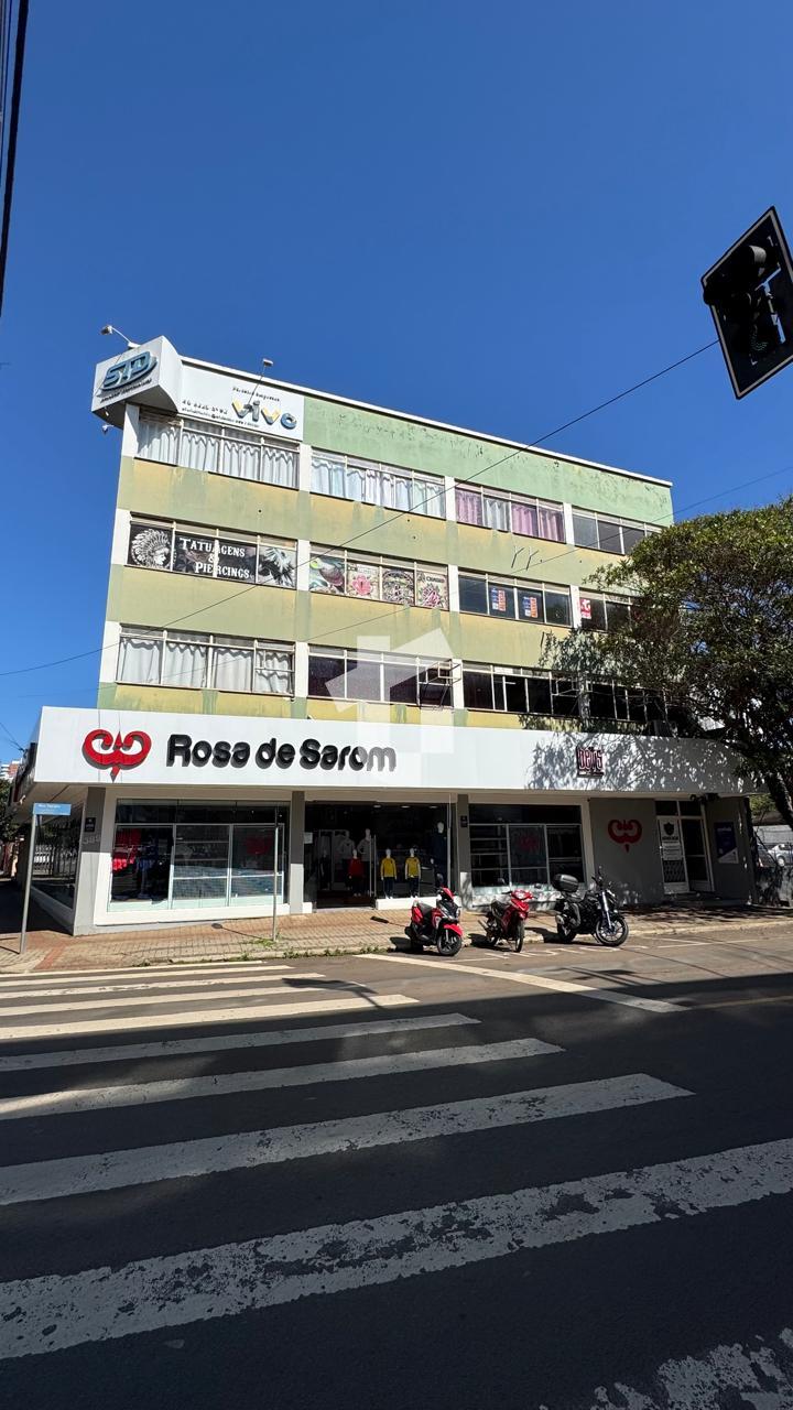 SALA COMERCIAL NO ED. DOIS IRMÃOS À VENDA - CENTRO - PATO BRAN...