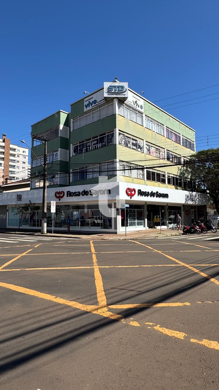 SALA COMERCIAL NO ED. DOIS IRMÃOS À VENDA - CENTRO - PATO BRAN...