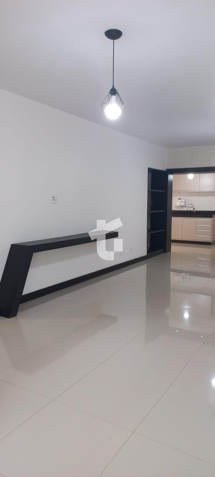 APARTAMENTO NO EDIFICIO IMPERATRIZ, NA AVENIDA TUPI, N  1997, CENTRO