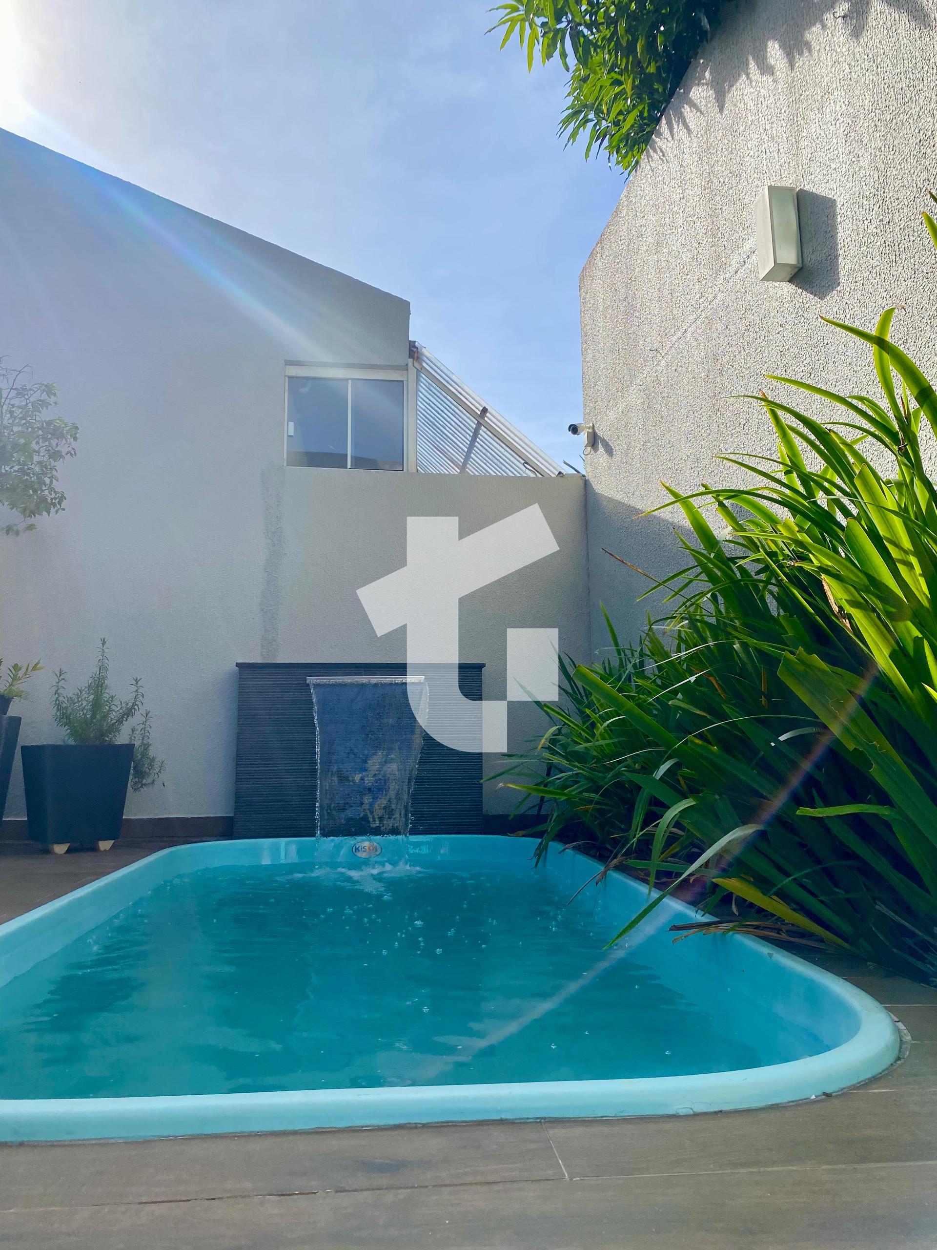 EXCELENTE CASA SEMIMOBILIADA  VENDA - BAIRRO - LA SALLE, PATO BRANCO - PR