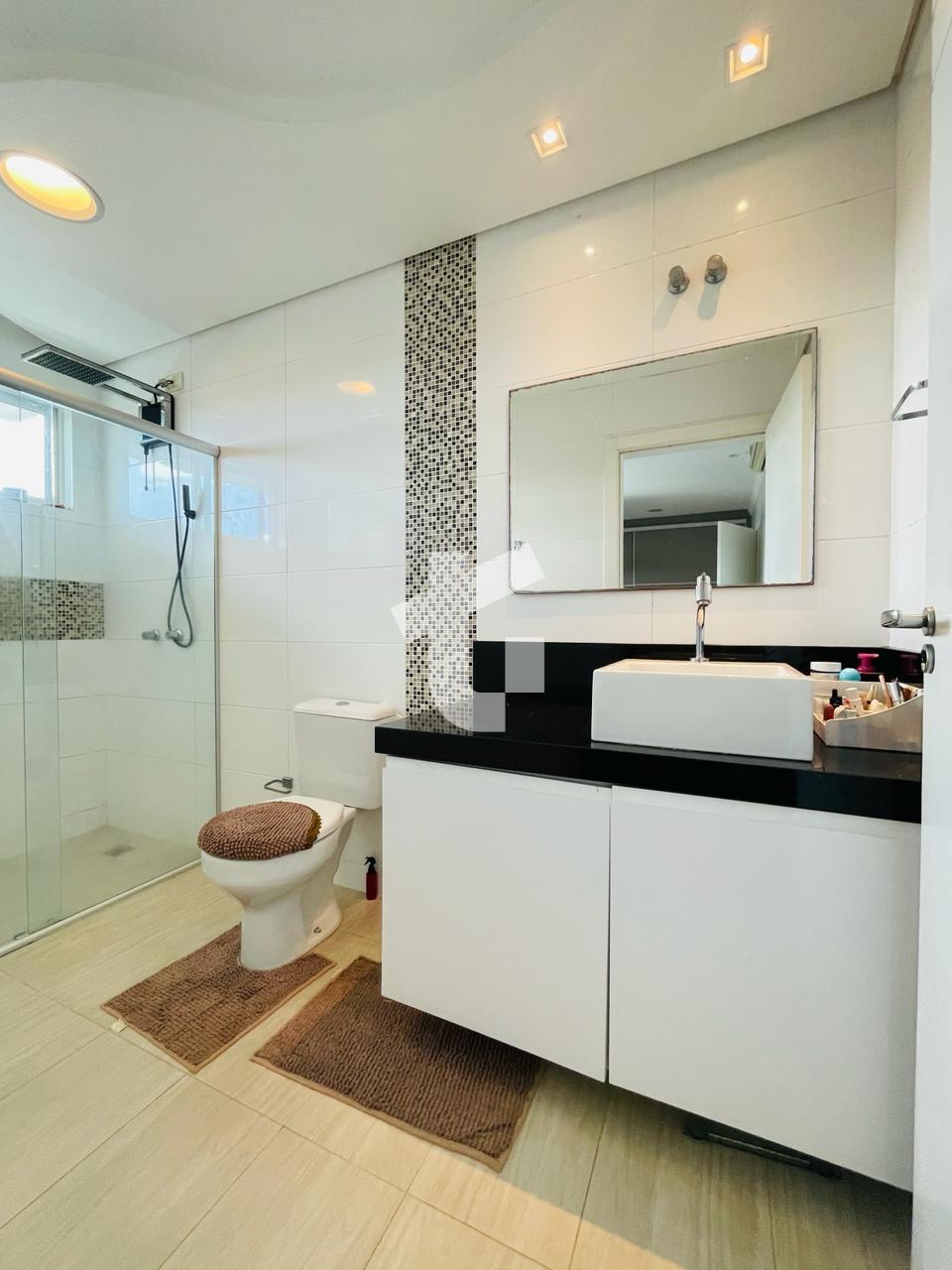 EXCELENTE CASA SEMIMOBILIADA  VENDA - BAIRRO - LA SALLE, PATO BRANCO - PR