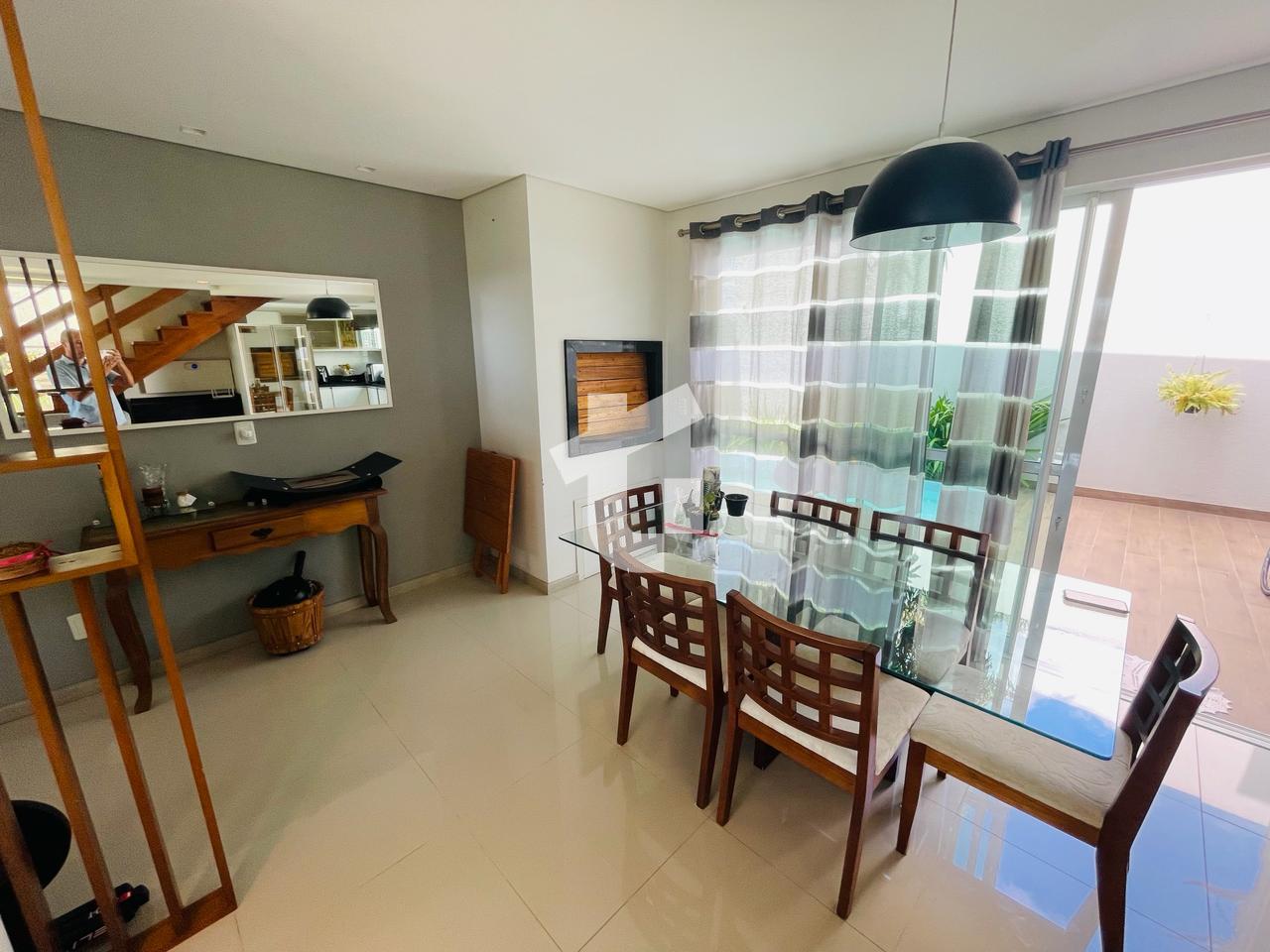 EXCELENTE CASA SEMIMOBILIADA  VENDA - BAIRRO - LA SALLE, PATO BRANCO - PR