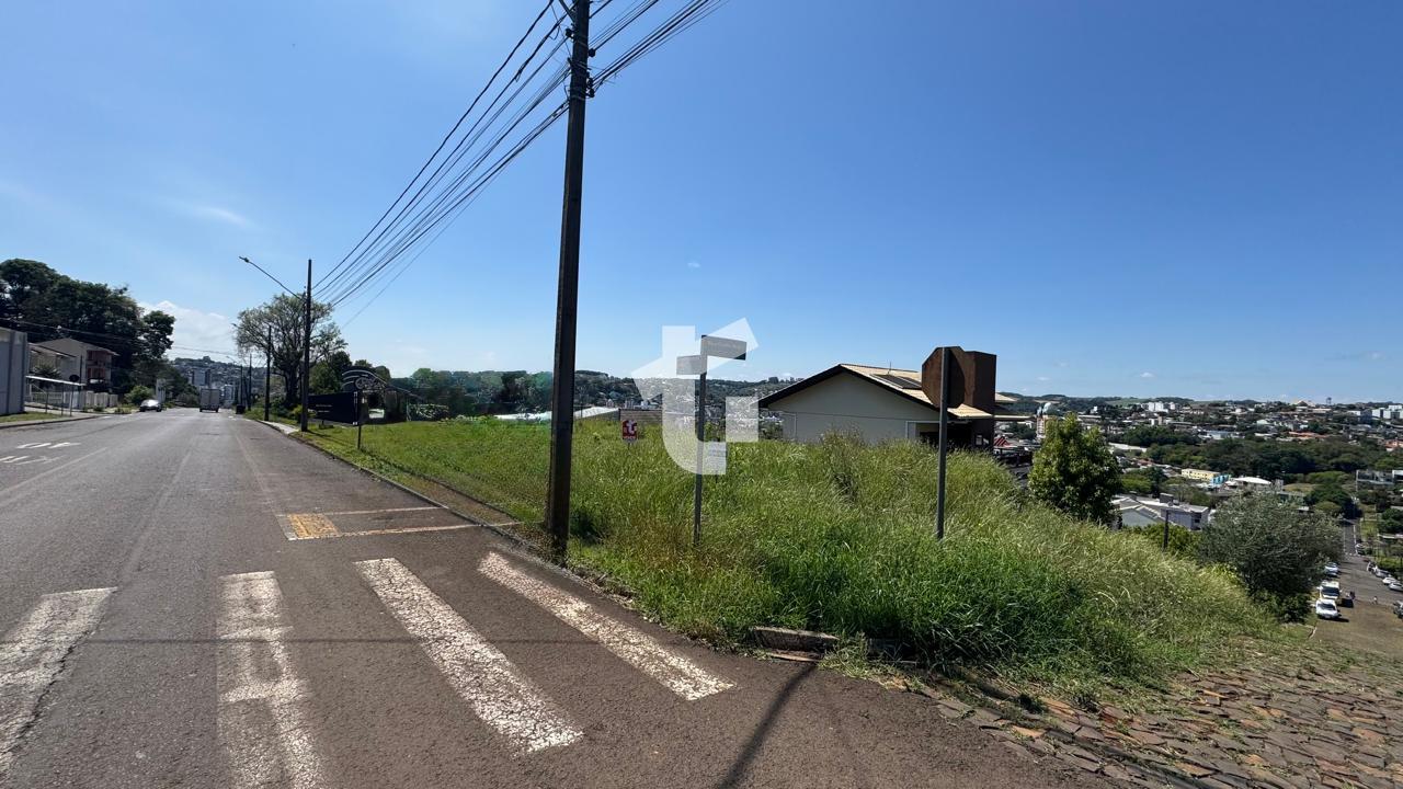 TERRENO DE ESQUINA À VENDA NO BAIRRO AMADORI - PATO BRANCO-PR.