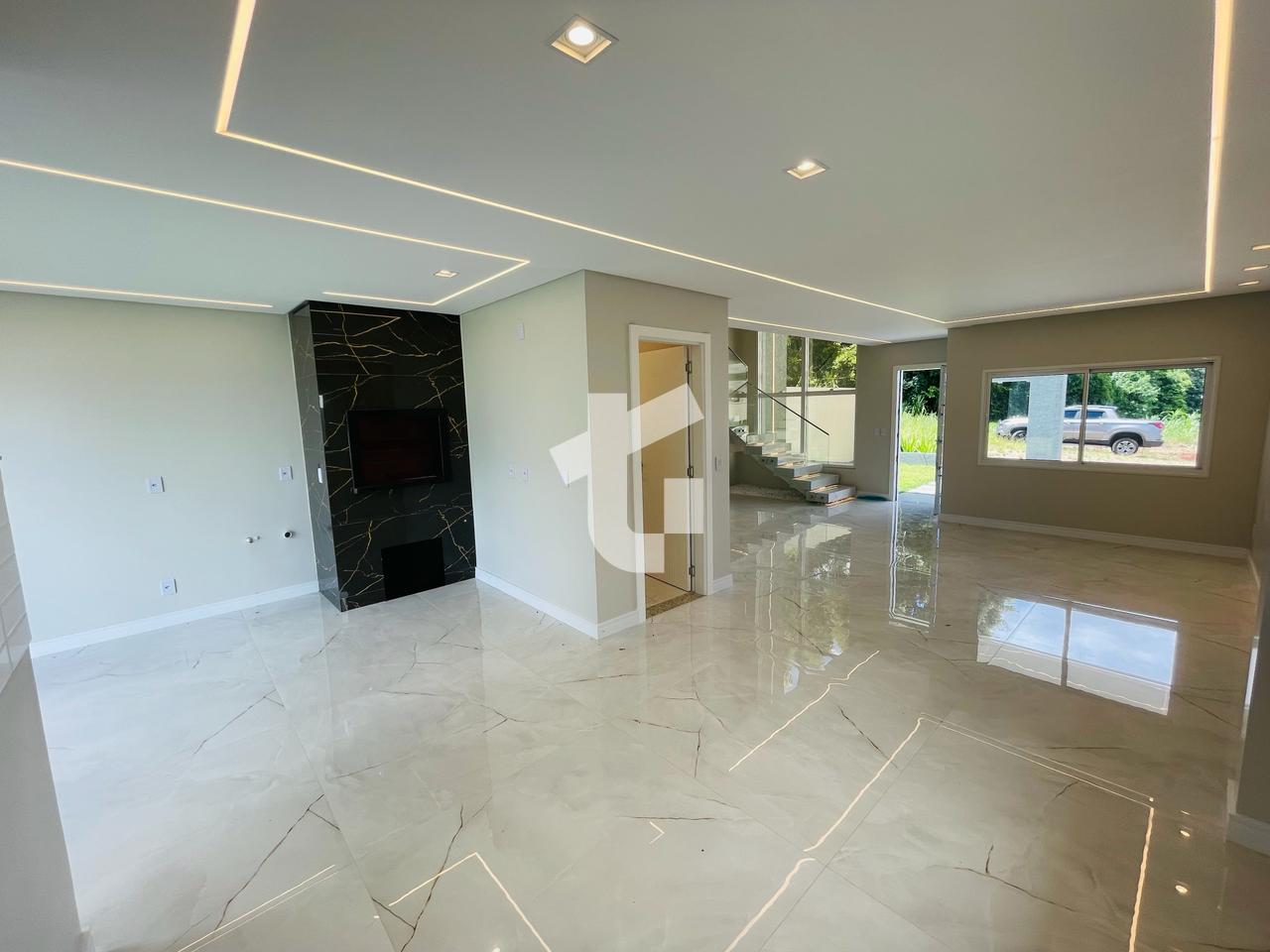 SOBRADO NOVO E DE ALTO PADRO  VENDA NO BAIRRO, SO LUIZ, PATO BRANCO - PR