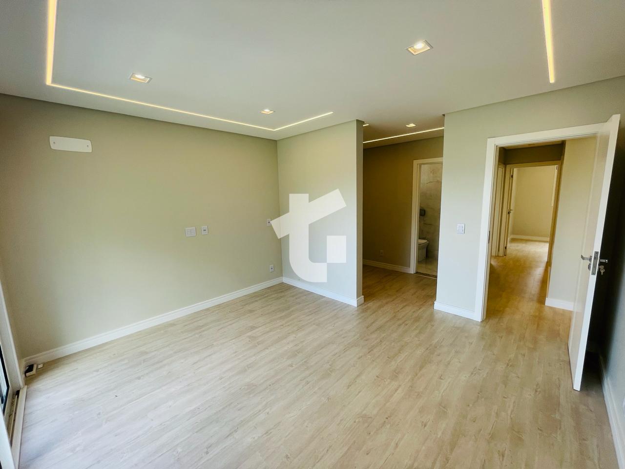 SOBRADO NOVO E DE ALTO PADRO  VENDA NO BAIRRO, SO LUIZ, PATO BRANCO - PR