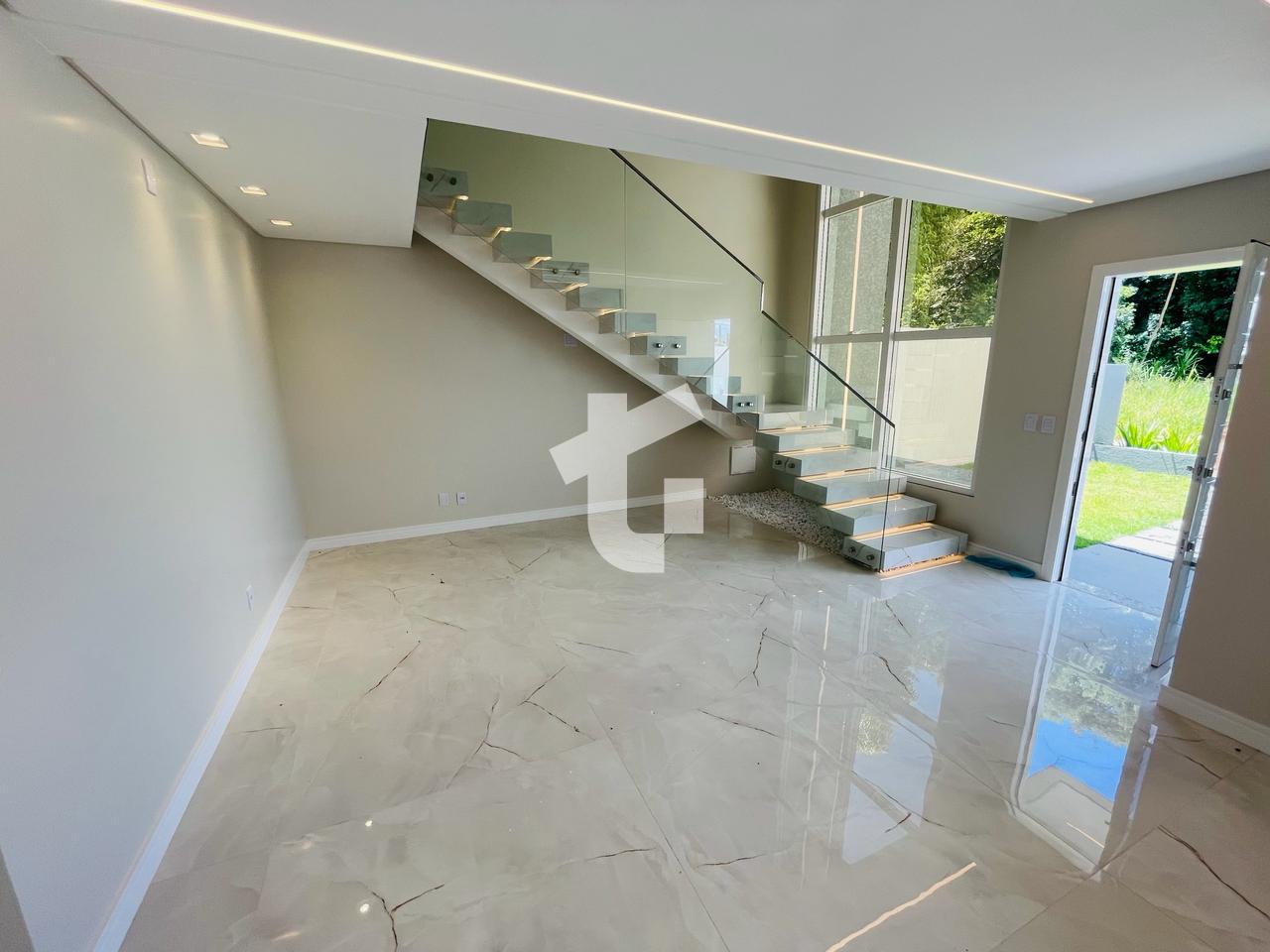 SOBRADO NOVO E DE ALTO PADRO  VENDA NO BAIRRO, SO LUIZ, PATO BRANCO - PR