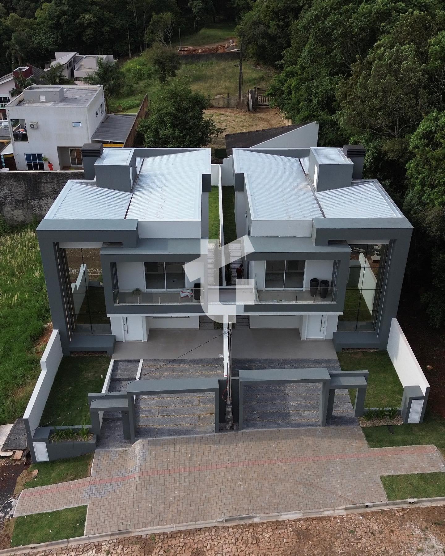 SOBRADO NOVO E DE ALTO PADRO  VENDA NO BAIRRO, SO LUIZ, PATO BRANCO - PR