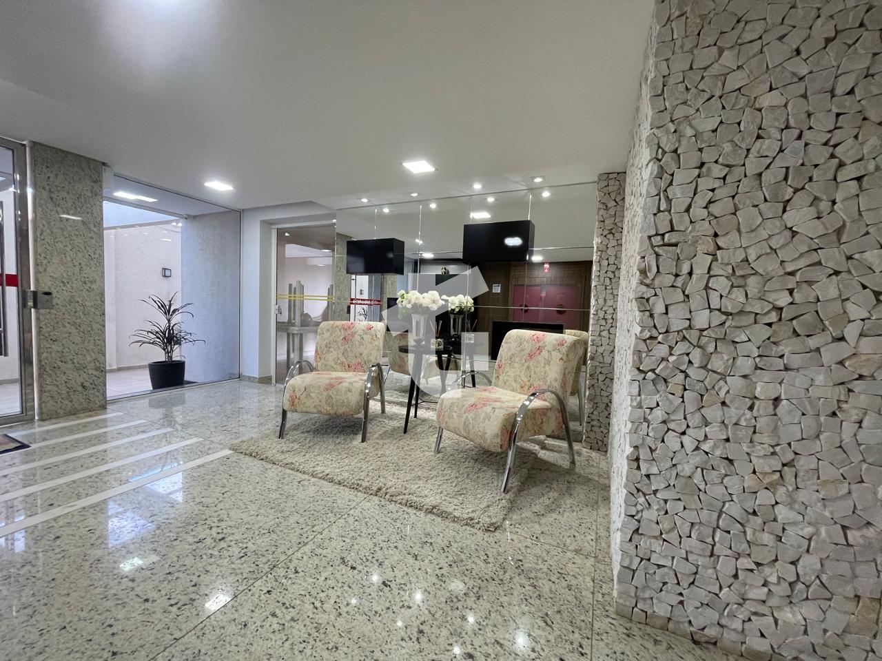 APARTAMENTO À VENDA COM 01 QUARTO NO MONTE CARMELO - CENTRO - ...