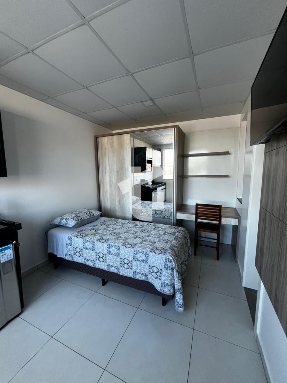 QUITINETE PARA ESTUDANTES MOBILIADA PARA 01 PESSOA