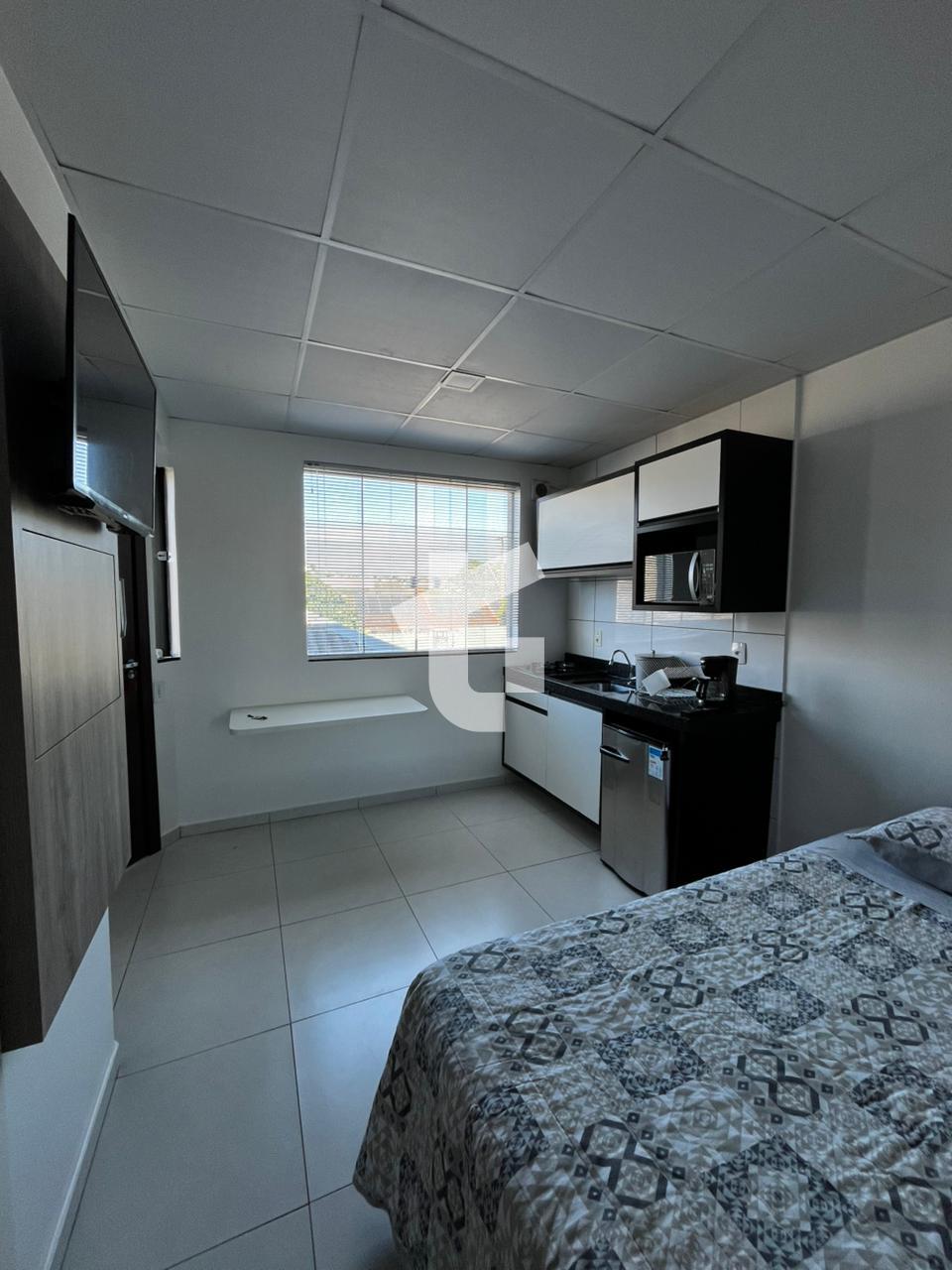 QUITINETE PARA ESTUDANTES MOBILIADA PARA 01 PESSOA