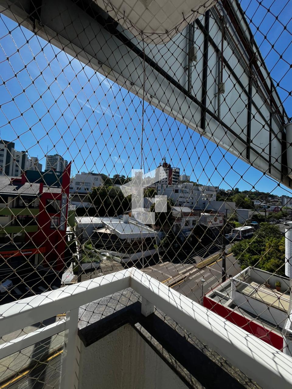 APARTAMENTO SEMIMOBILIADO PARA LOCAÇÃO EM CIMA DA PATOESTE, PA...