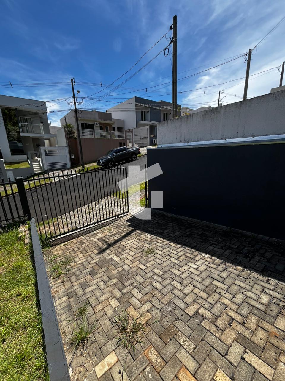 EXCELENTE CASA TRREA PARA LOCAO NO BAIRRO FRARON, PATO BRANCO - PR