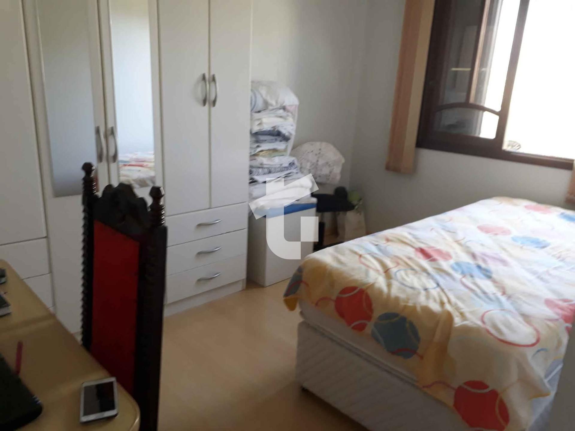 CASA VENDA, COM 1 SUTE E 2 QUARTOS NO CENTRO, PATO BRANCO - PR