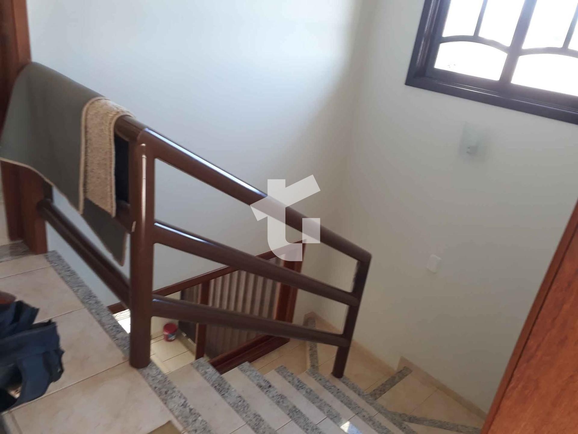 CASA VENDA, COM 1 SUTE E 2 QUARTOS NO CENTRO, PATO BRANCO - PR