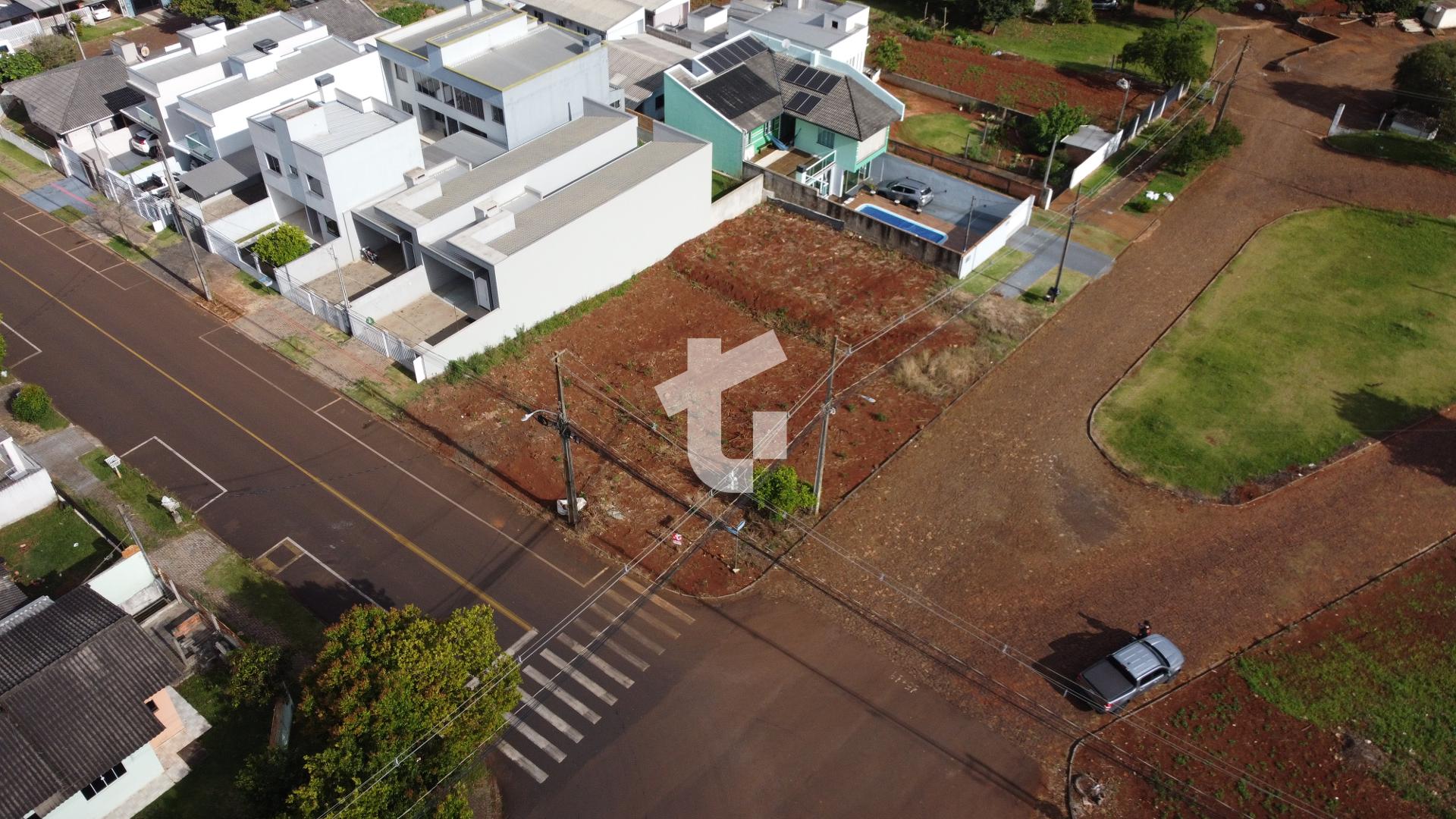 EXCELENTE TERRENO À VENDA. SÃO 472,00M  NO FRARON - PATO BRANC...
