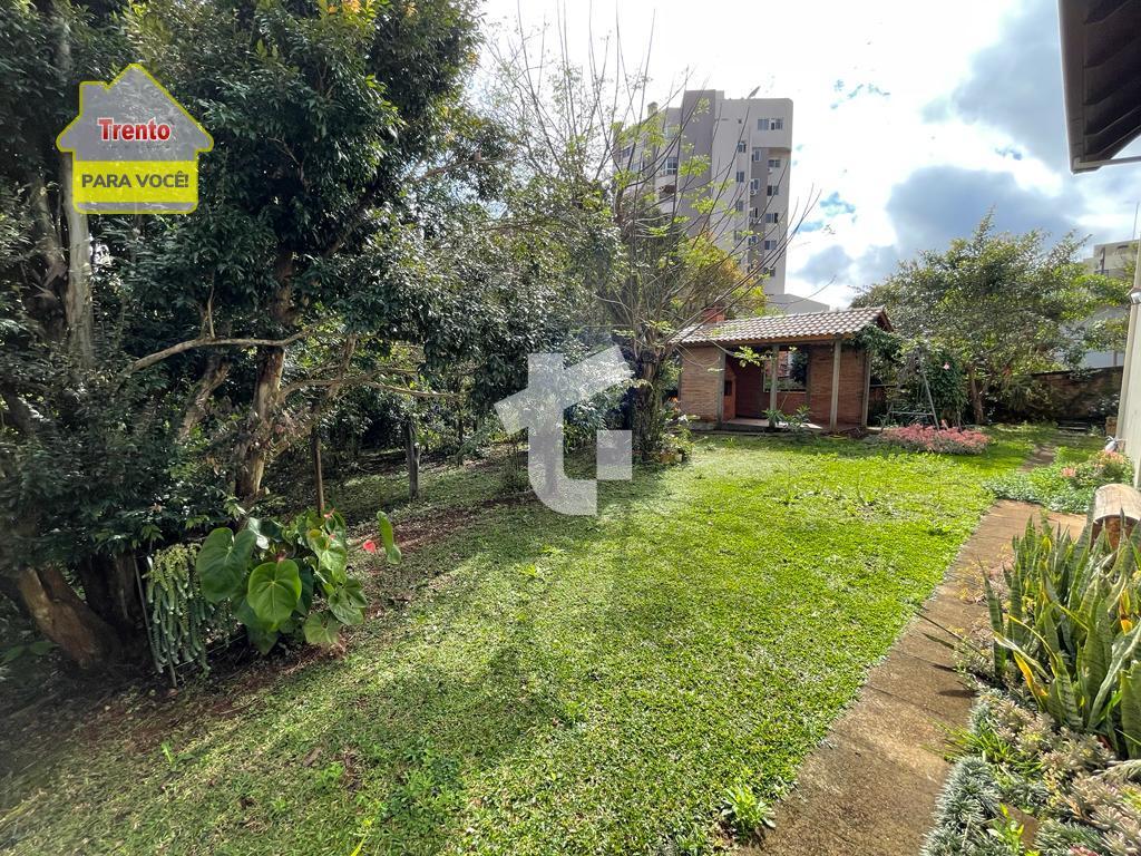 CASA A VENDA PRÓXIMA AO TEATRO MUNICIPAL, RUA IBIPORÃ,CENTRO, ...