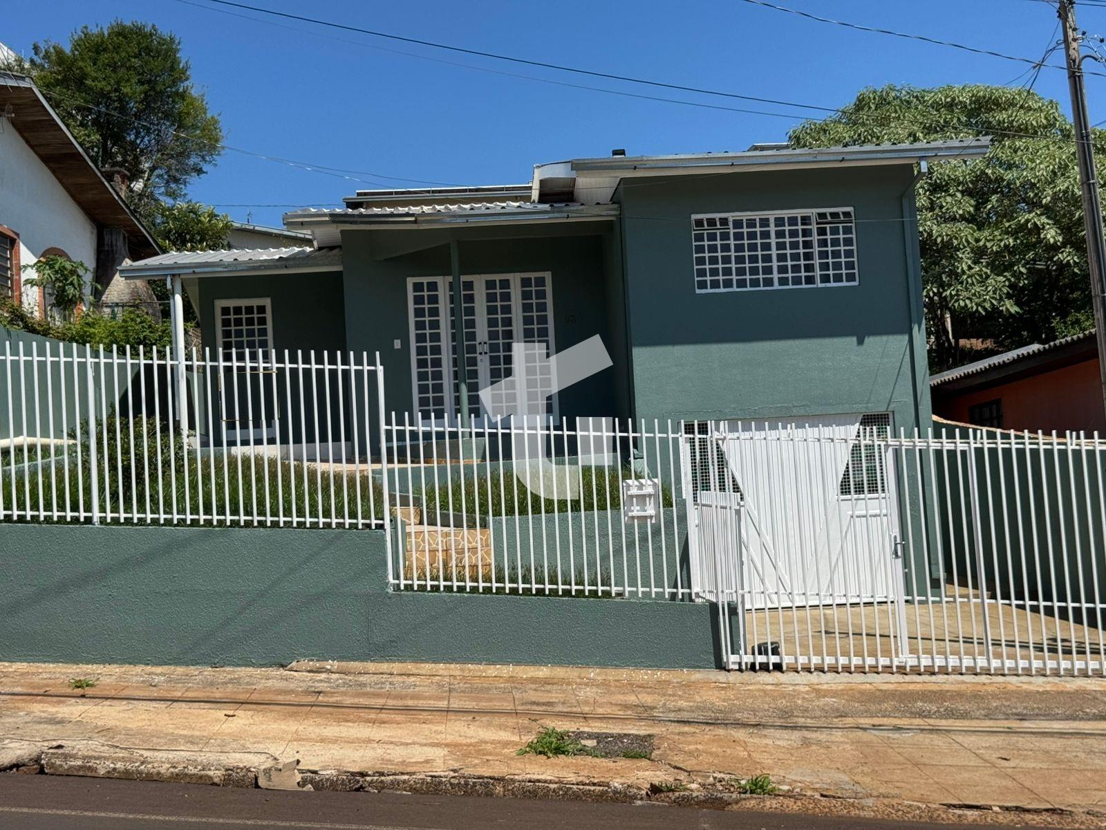 CASA TÉRREA À VENDA, COM 3 DORMITÓRIOS NO BAIRRO SÃO VICENTE, ...