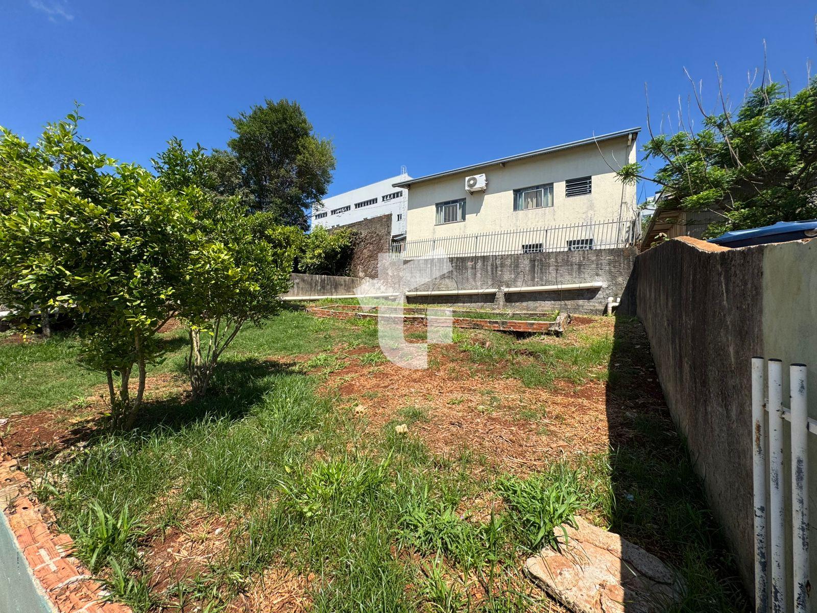 CASA TRREA VENDA, COM 3 DORMITRIOS NO BAIRRO SO VICENTE, PATO BRANCO - PR