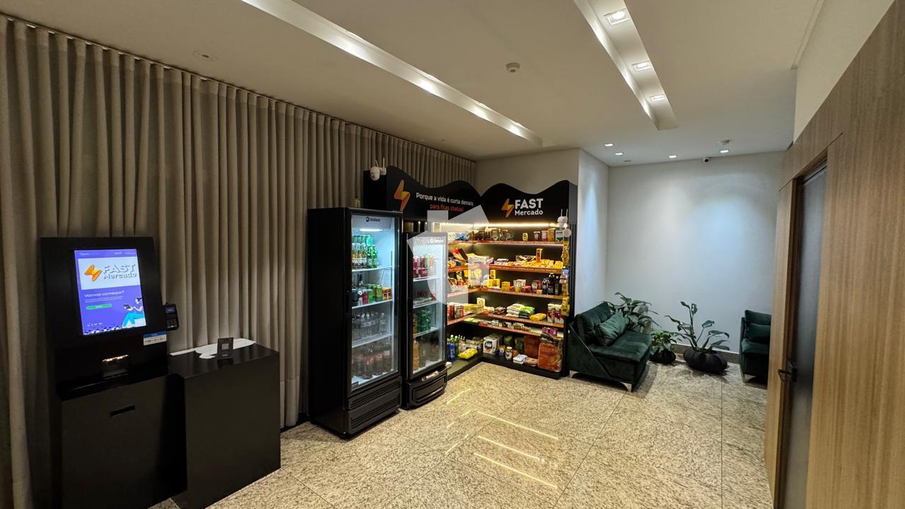 APARTAMENTO SEMIMOBILIADO VENDA NO MONTE EFRAIM, CENTRO, PATO BRANCO-PR.