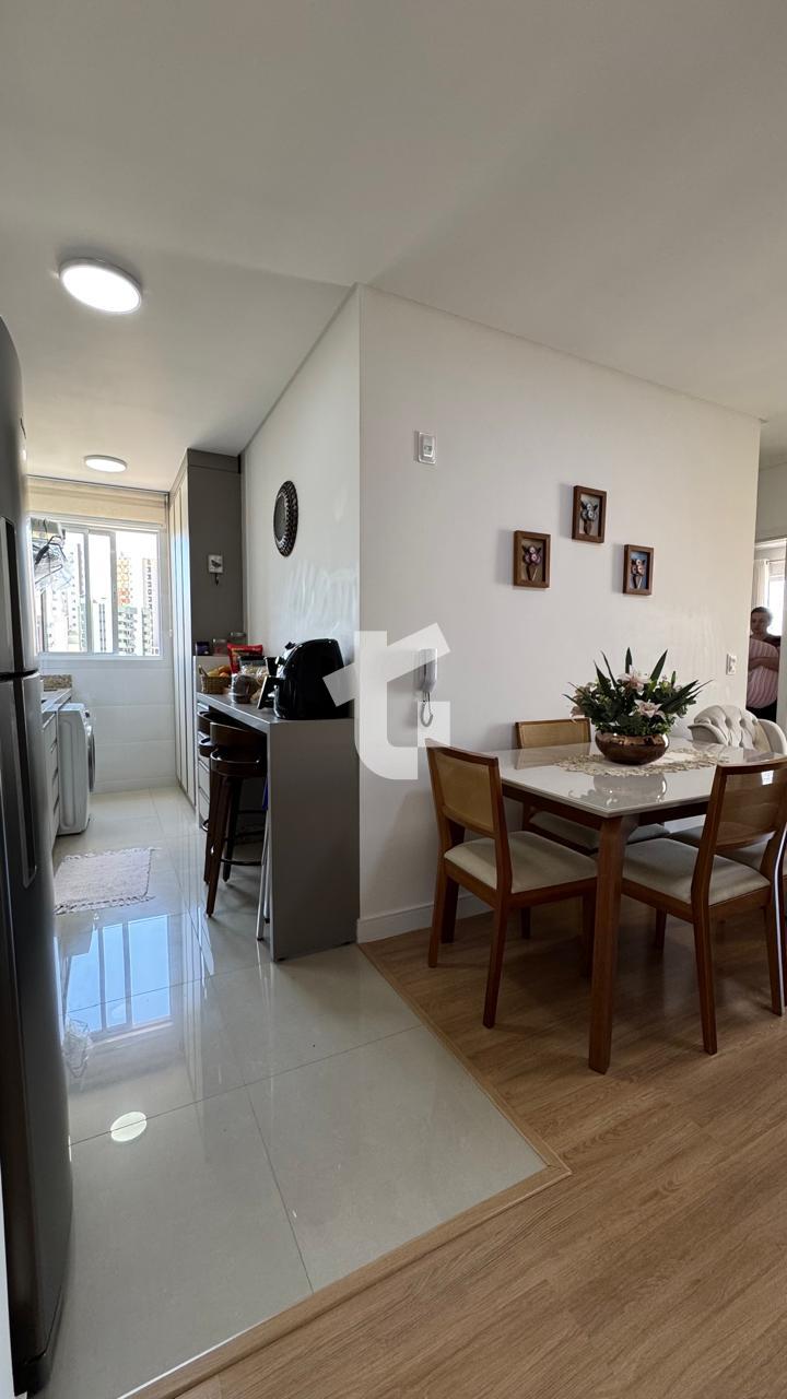 APARTAMENTO SEMIMOBILIADO VENDA NO MONTE EFRAIM, CENTRO, PATO BRANCO-PR.