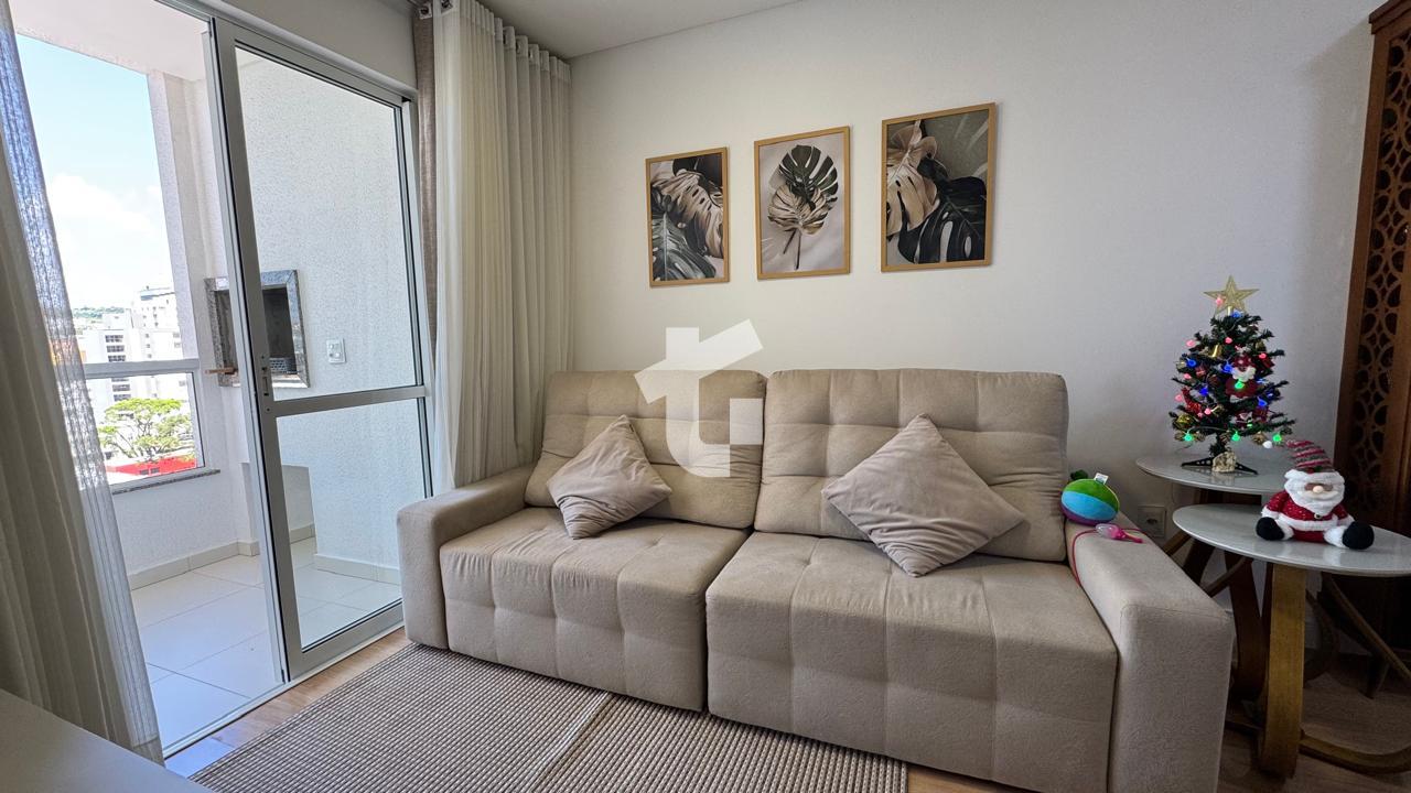 APARTAMENTO SEMIMOBILIADO VENDA NO MONTE EFRAIM, CENTRO, PATO BRANCO-PR.