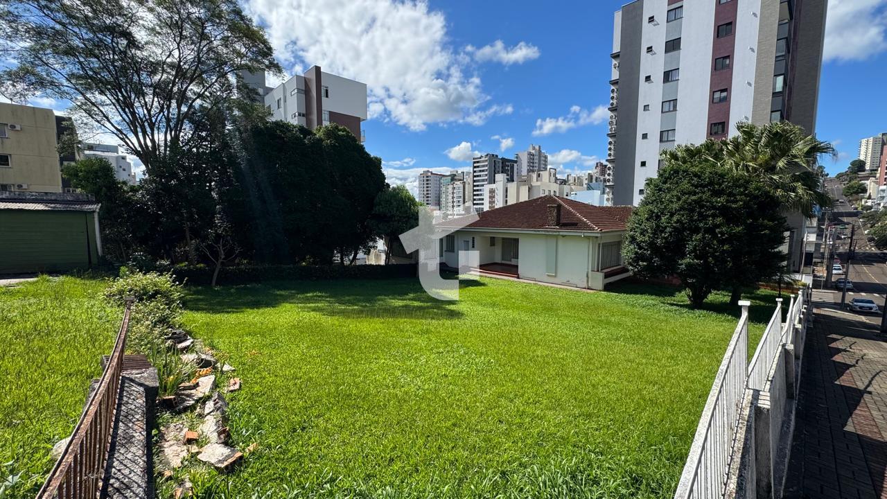 TERRENOS COMERCIAS CENTRAIS NA RUA IBIPOR - PATO BRANCO-PR.