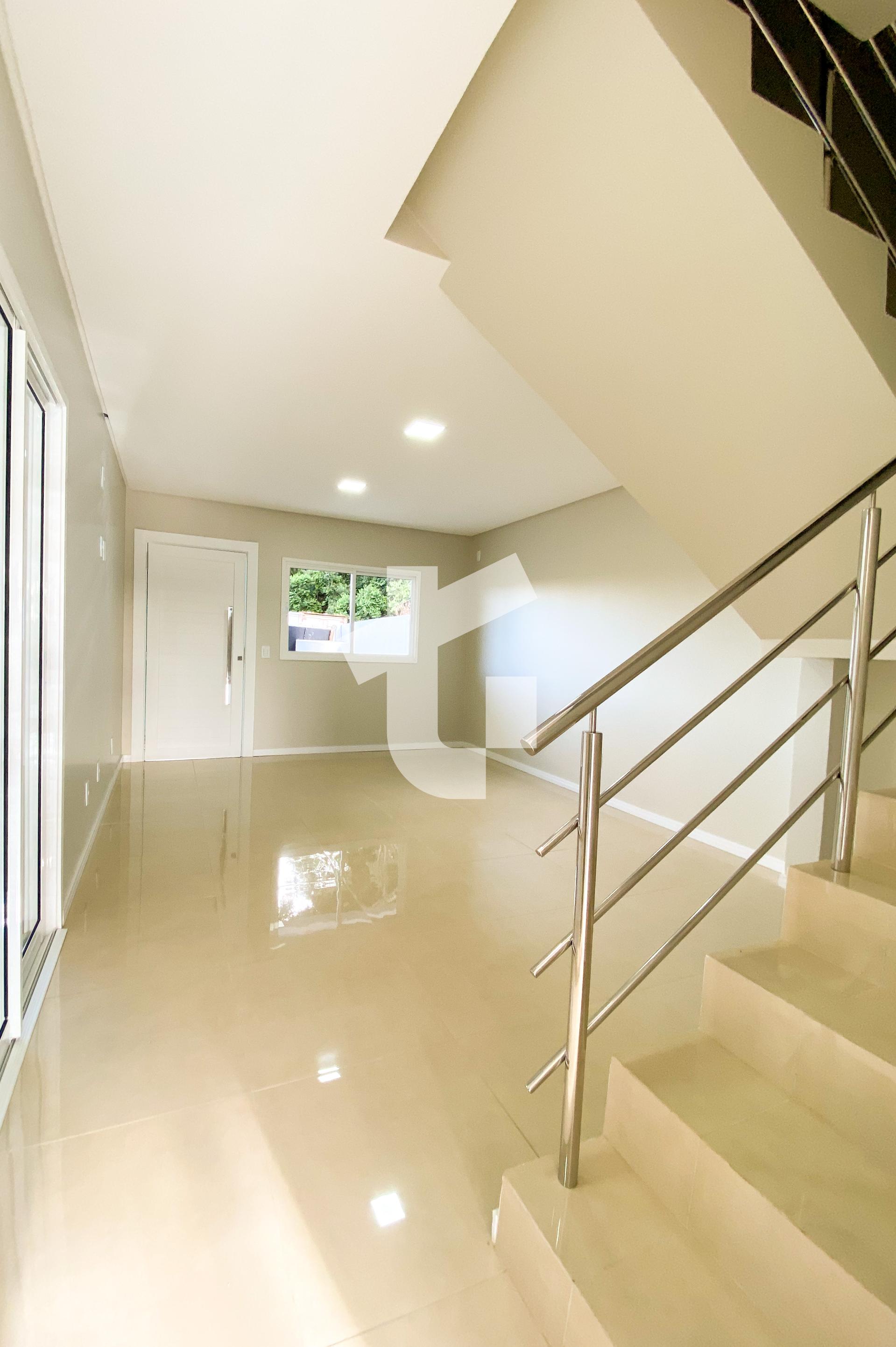 BELSSIMO SOBRADO, 1 SUTE E 2 DORMITRIOS - SO FRANCISCO, PATO BRANCO - PR