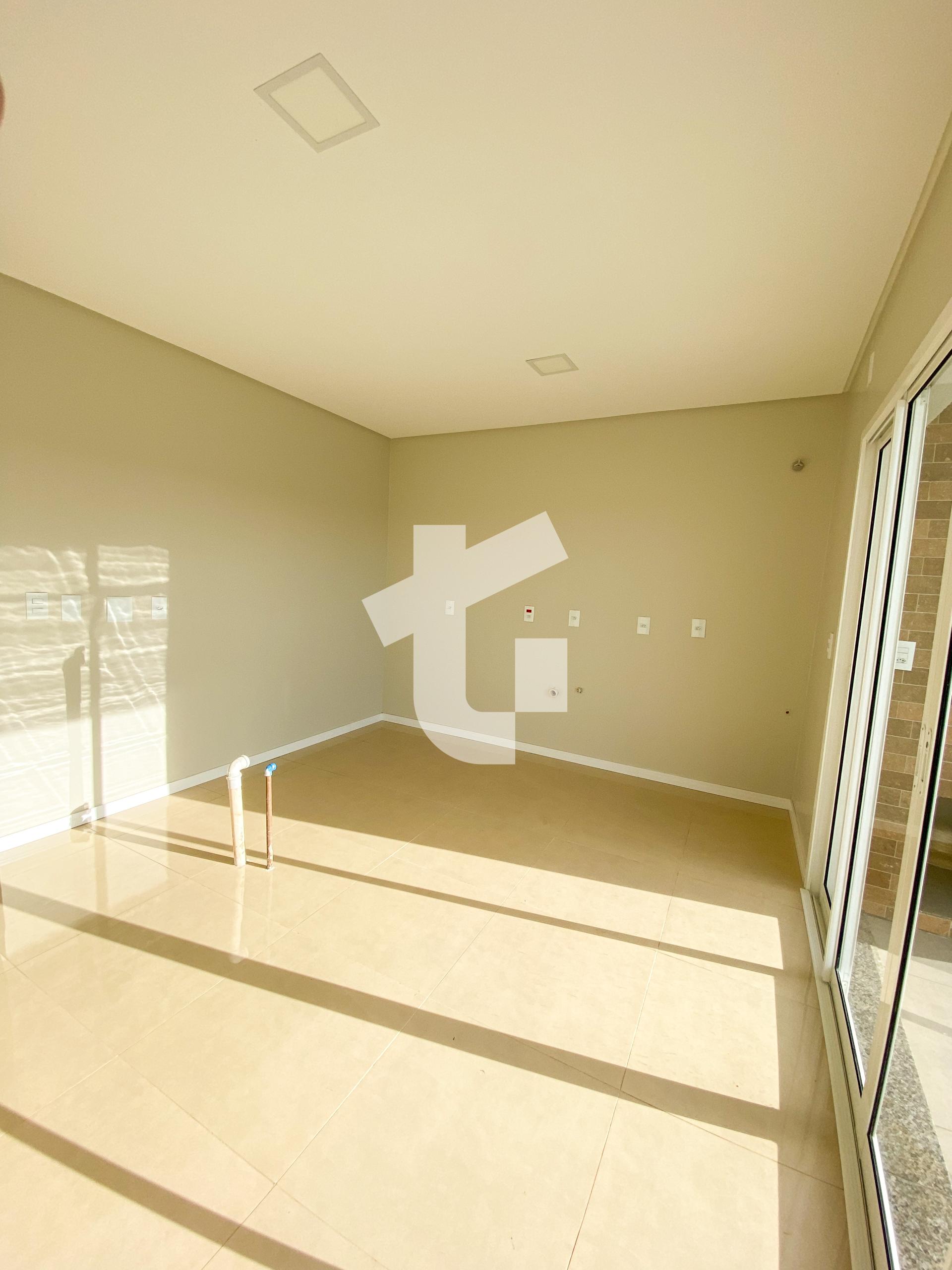 BELSSIMO SOBRADO, 1 SUTE E 2 DORMITRIOS - SO FRANCISCO, PATO BRANCO - PR