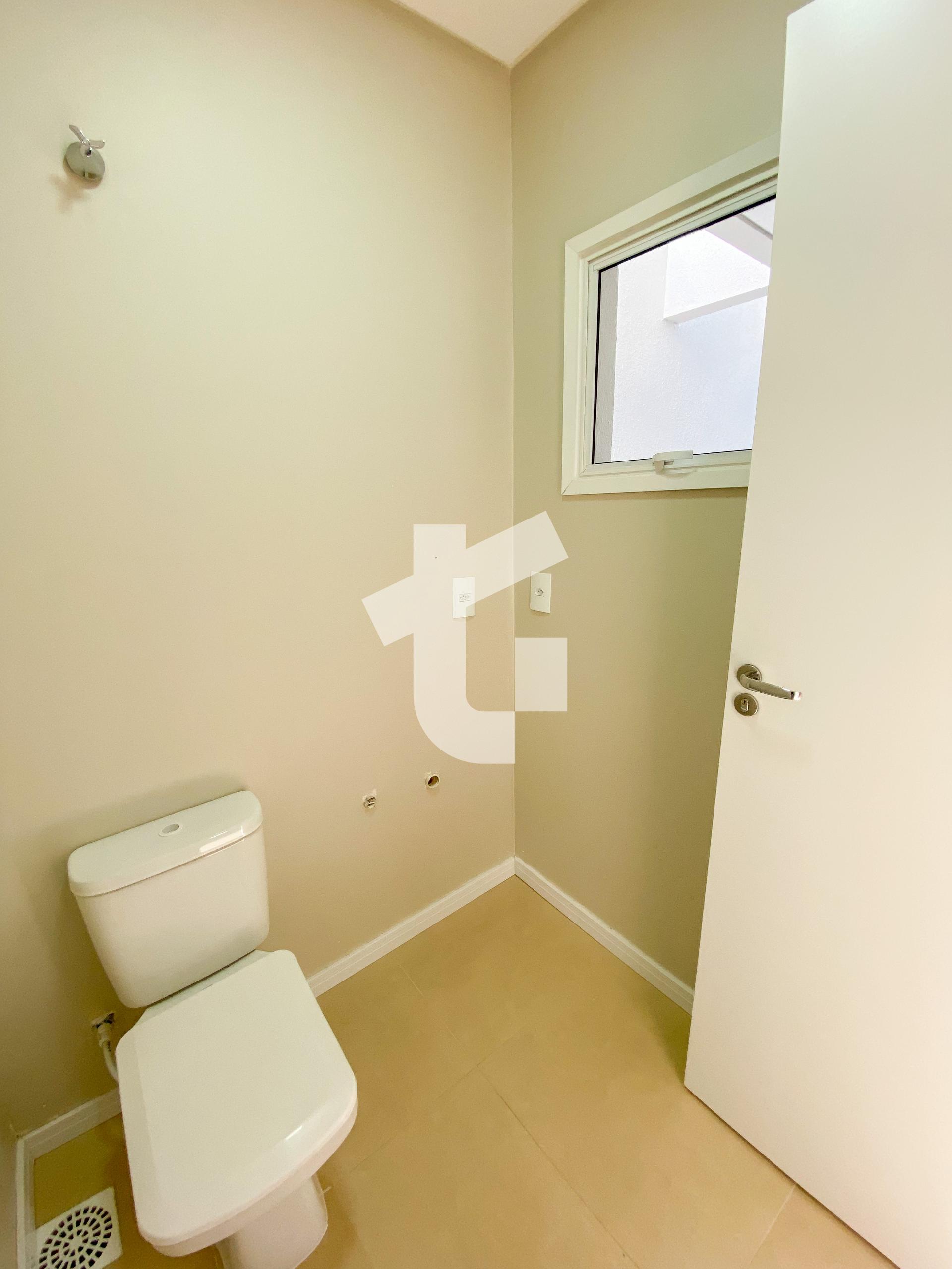 BELSSIMO SOBRADO, 1 SUTE E 2 DORMITRIOS - SO FRANCISCO, PATO BRANCO - PR