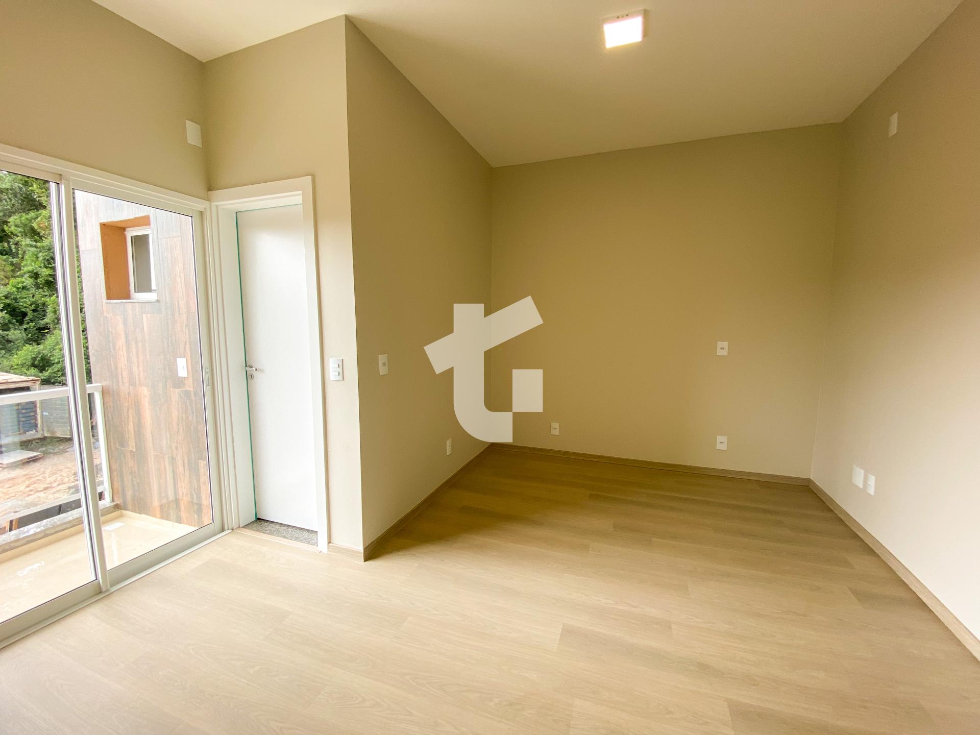 BELSSIMO SOBRADO, 1 SUTE E 2 DORMITRIOS - SO FRANCISCO, PATO BRANCO - PR