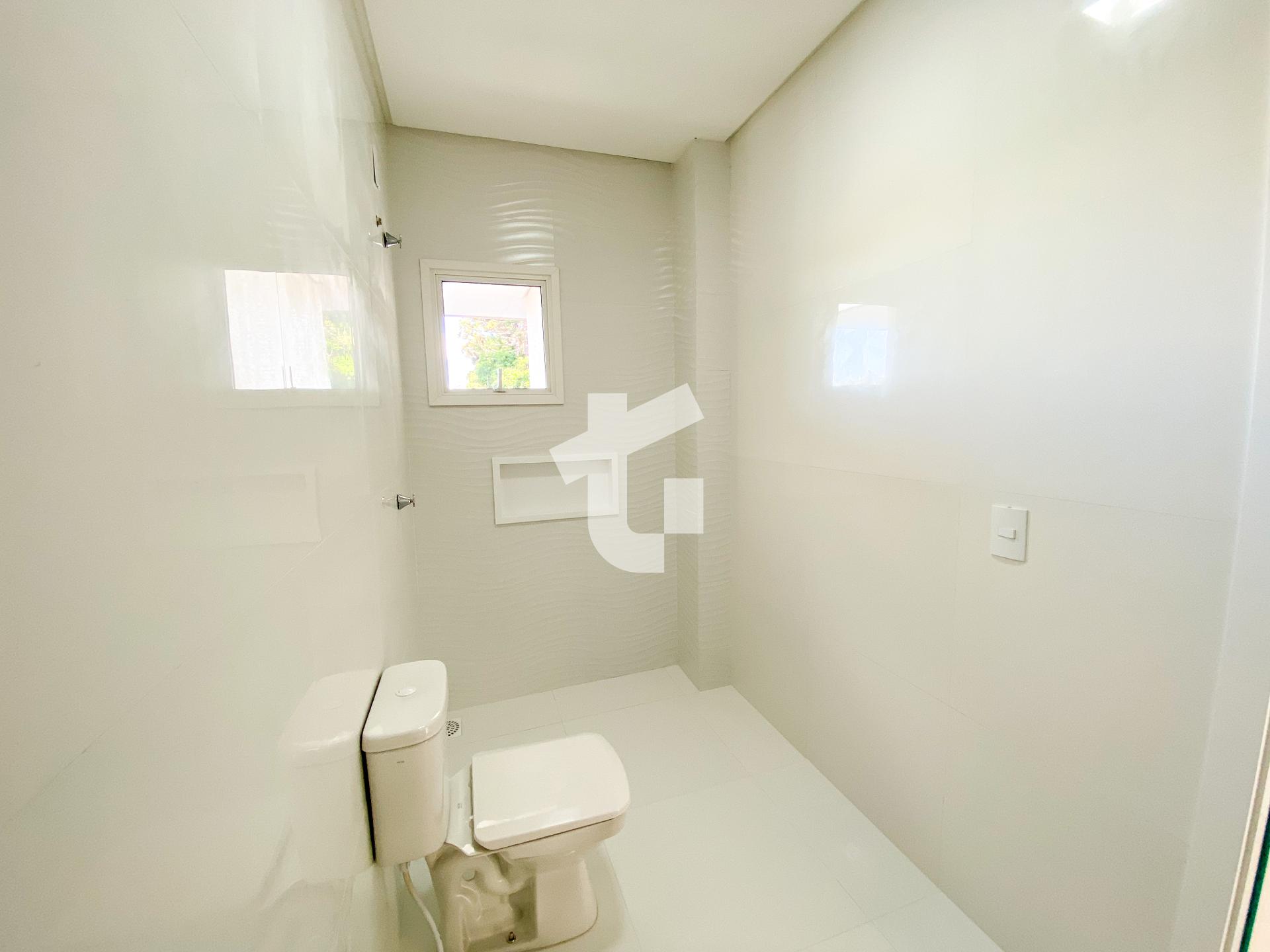 BELSSIMO SOBRADO, 1 SUTE E 2 DORMITRIOS - SO FRANCISCO, PATO BRANCO - PR