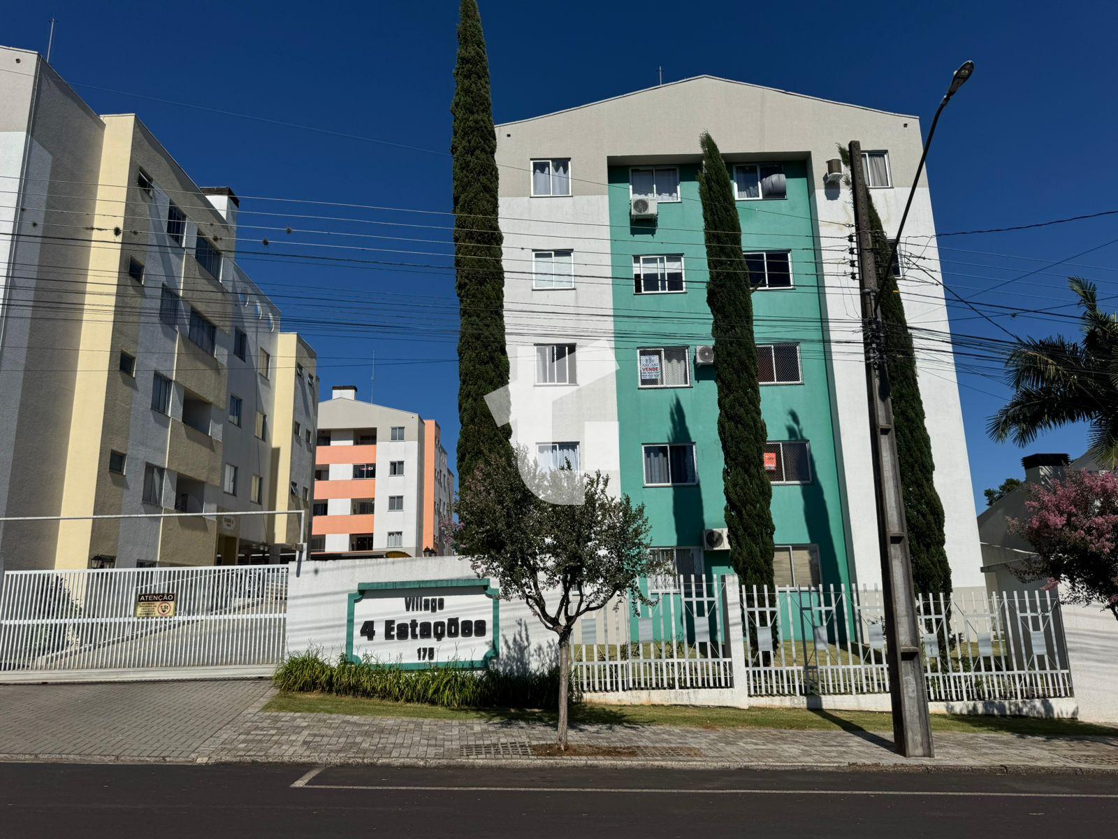APARTAMENTO À VENDA NO ED. VILLAGE 4 ESTAÇÕES - SANTA TEREZINH...
