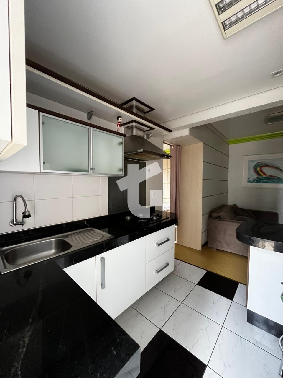 APARTAMENTO NO EDIFICIO GOLDEN PARK, AV. BRASIL N 720 CENTRO