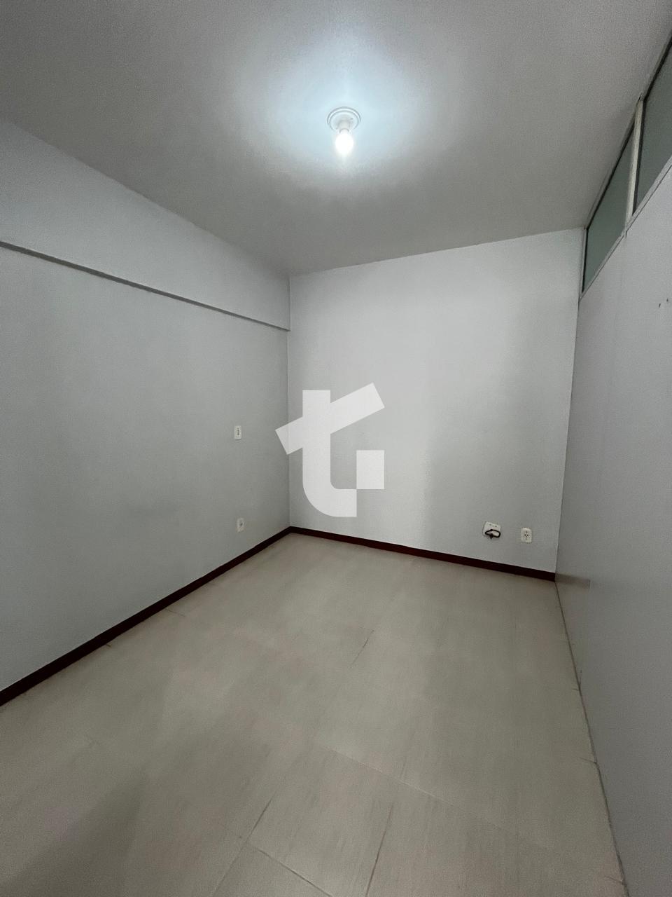 APARTAMENTO EDIFÍCIO GOLDEN PARK, SITUADO NA AVENIDA BRASIL N ...