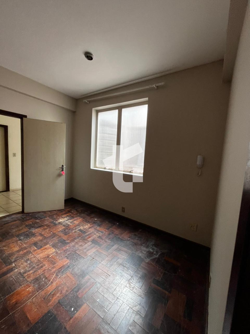 QUITINETE PARA LOCAÇÃO, NO EDIFÍCIO G 20 - PATO BRANCO - PR.