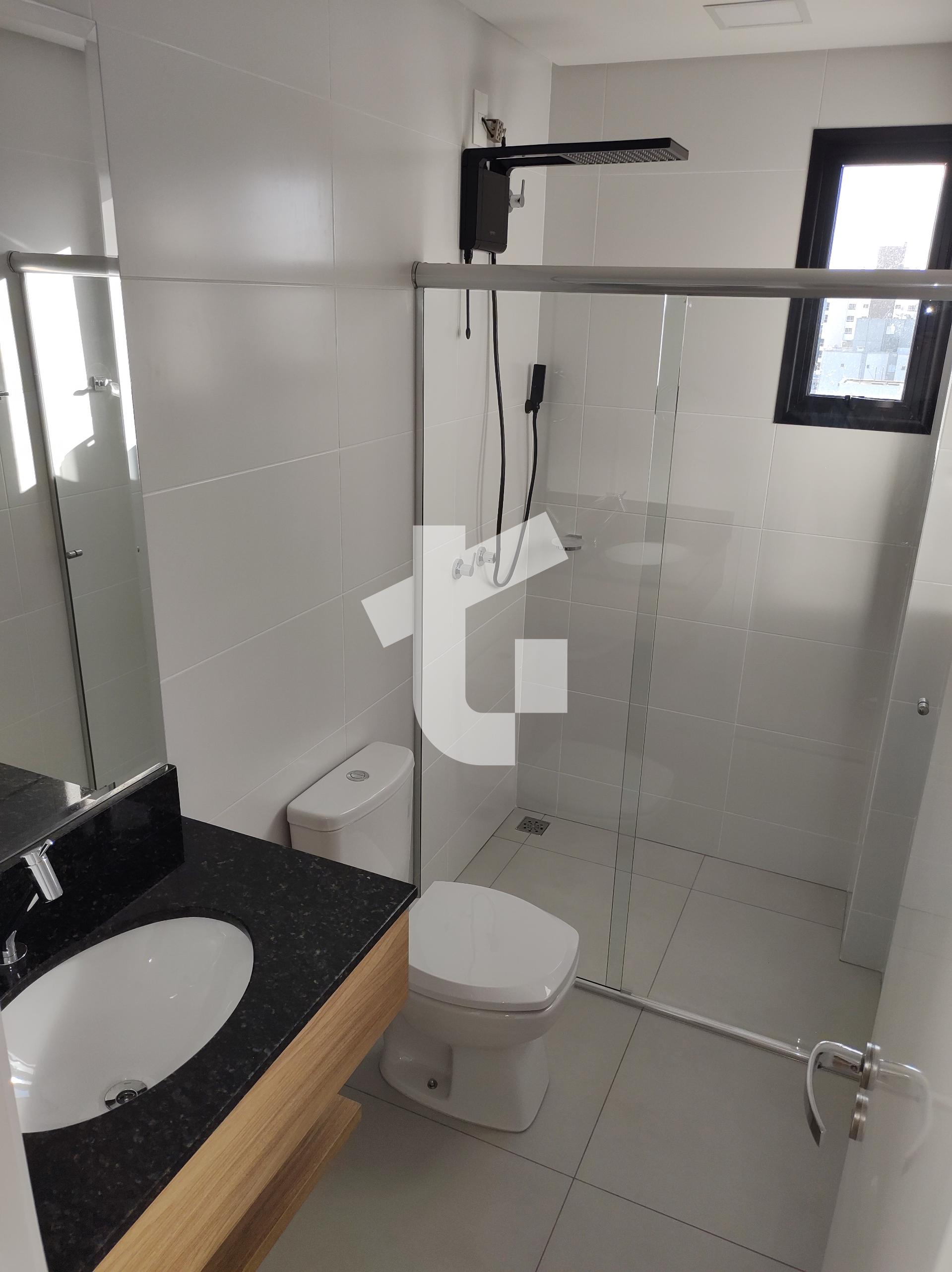 APARTAMENTO SEMIMOBILIADO PARA LOCAO NO CENTRO DE PATO BRANCO - PR