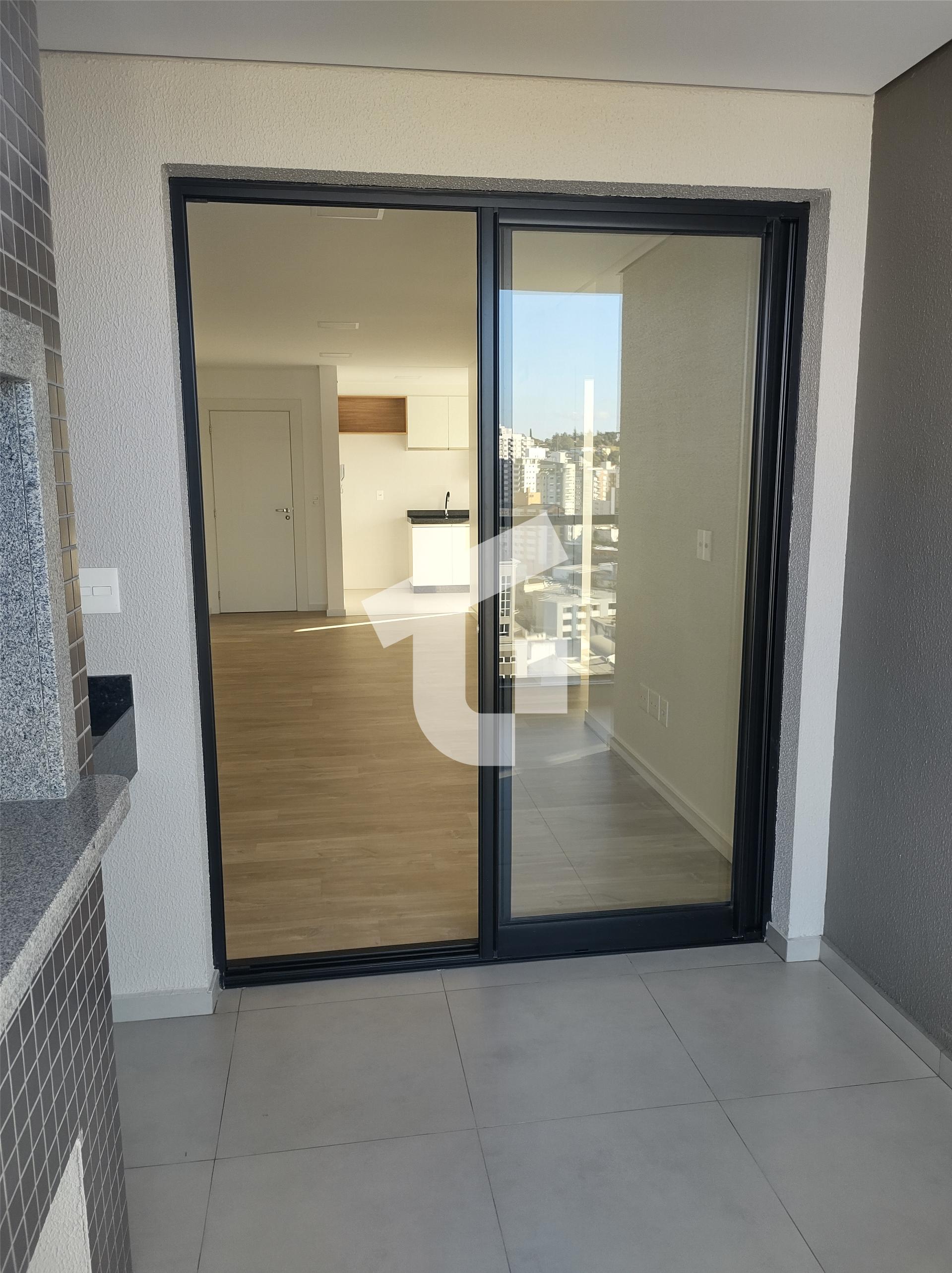 APARTAMENTO SEMIMOBILIADO PARA LOCAO NO CENTRO DE PATO BRANCO - PR