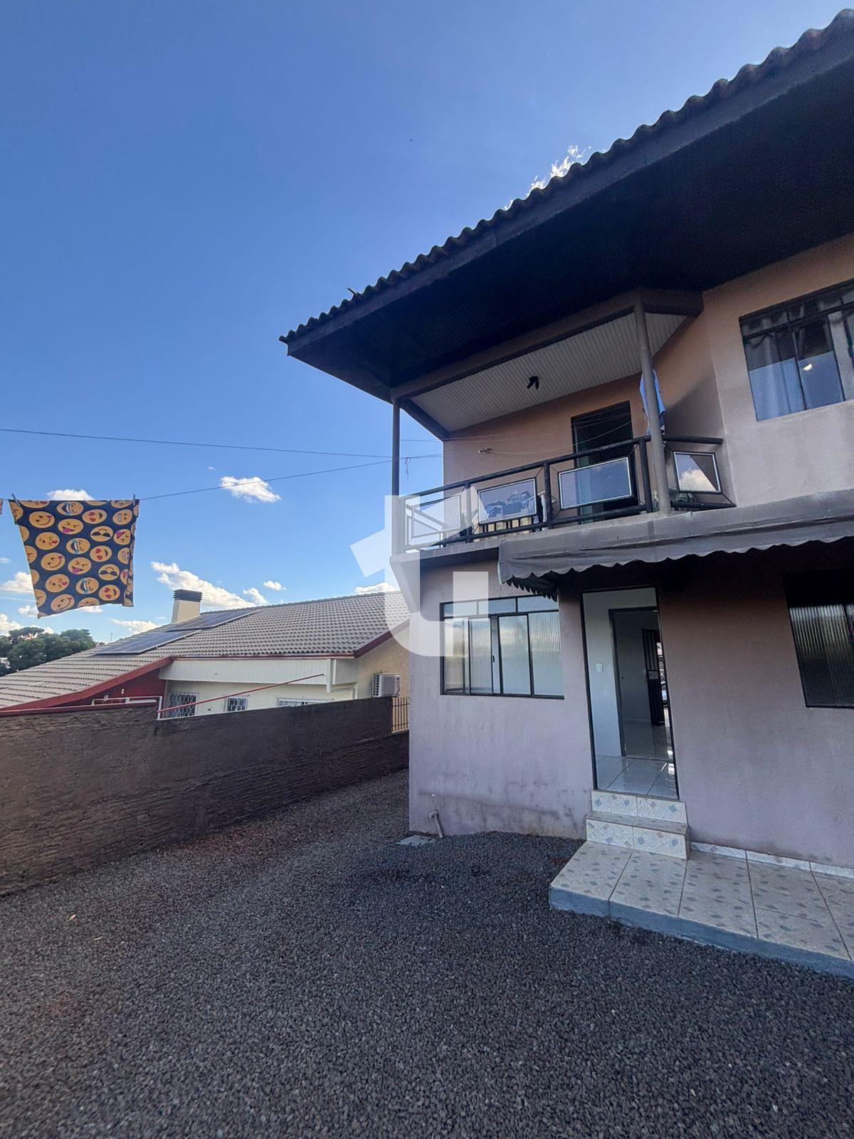 CASA VENDA BAIRRO AMADORI COM 2 MORADIAS - PRXIMA AO SESI SENAI - PATO BRANCO