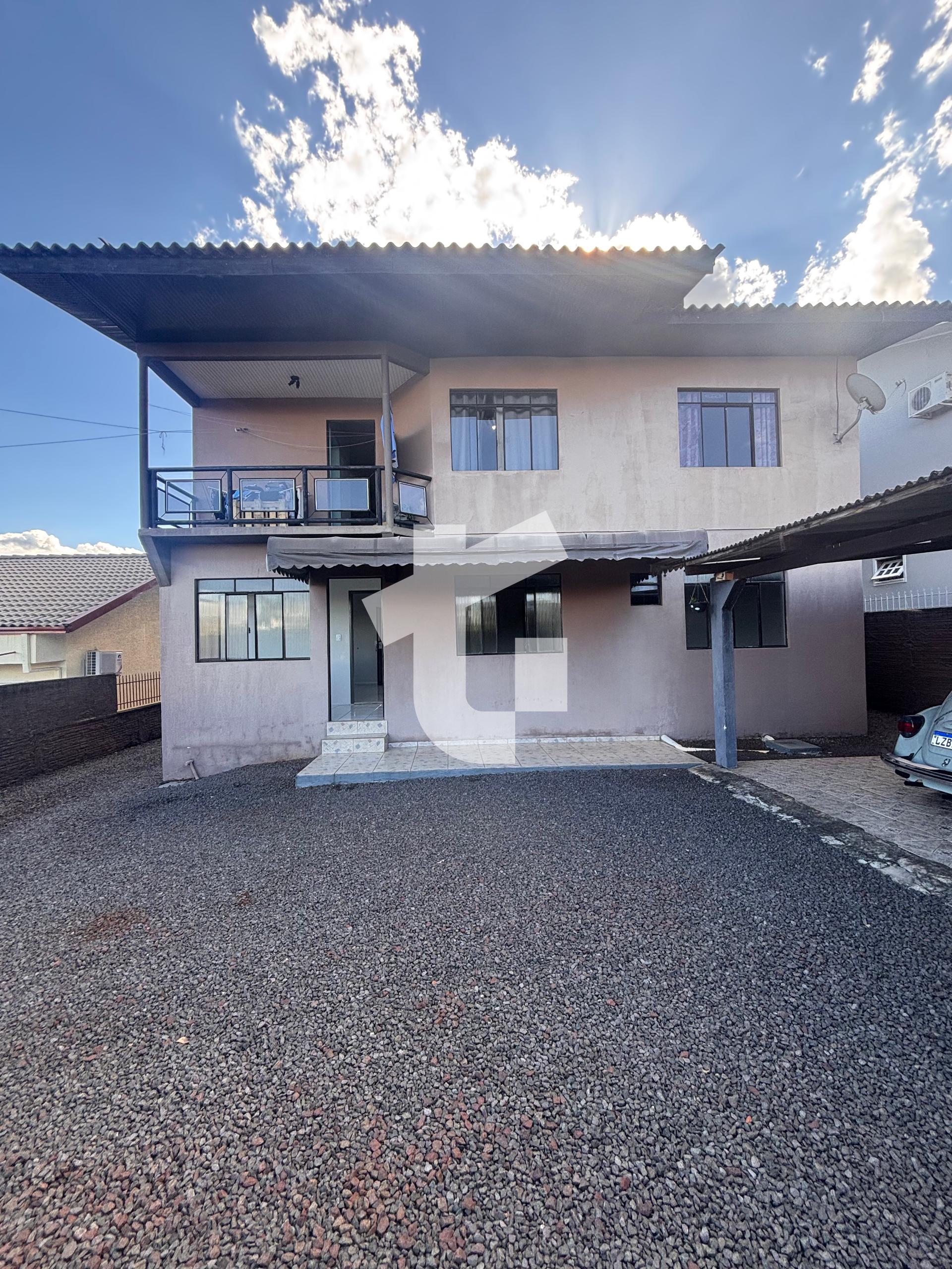 CASA VENDA BAIRRO AMADORI COM 2 MORADIAS - PRXIMA AO SESI SENAI - PATO BRANCO