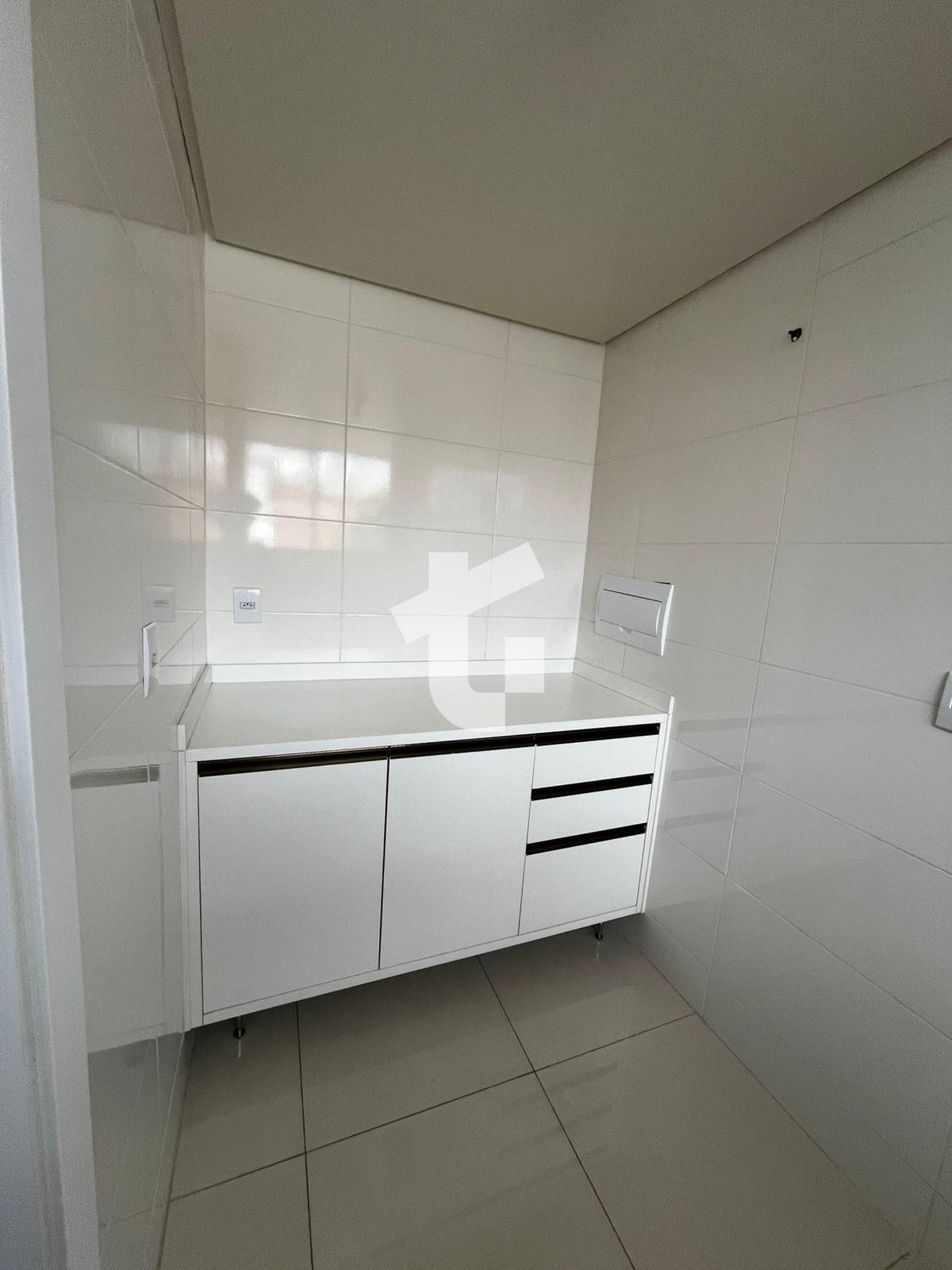 APARTAMENTO SEMIMOBILIADO PARA LOCAO NO CENTRO DE PATO BRANCO-PR