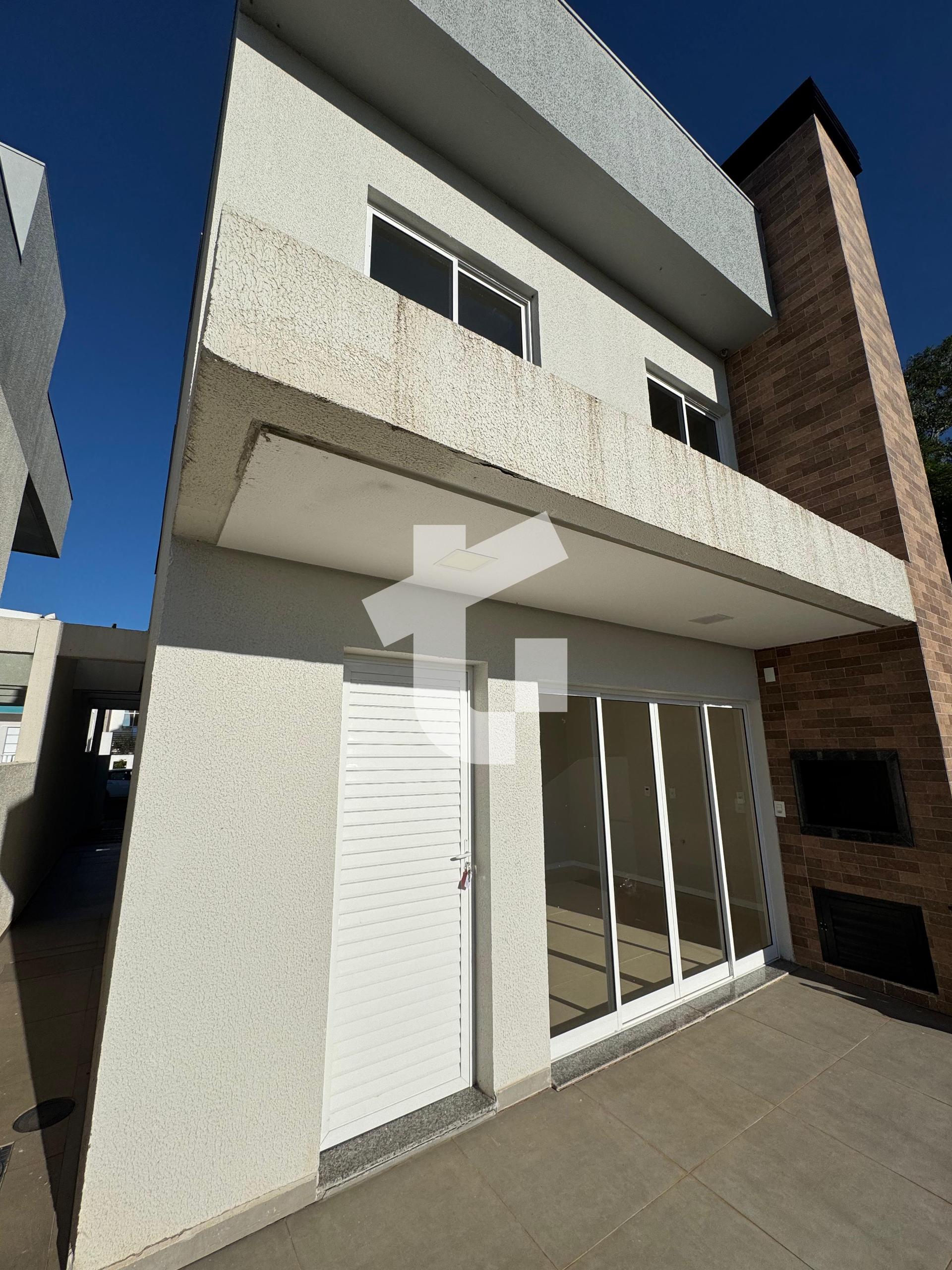 BELSSIMO SOBRADO, 1 SUTE E 2 DORMITRIOS - SO FRANCISCO, PATO BRANCO - PR