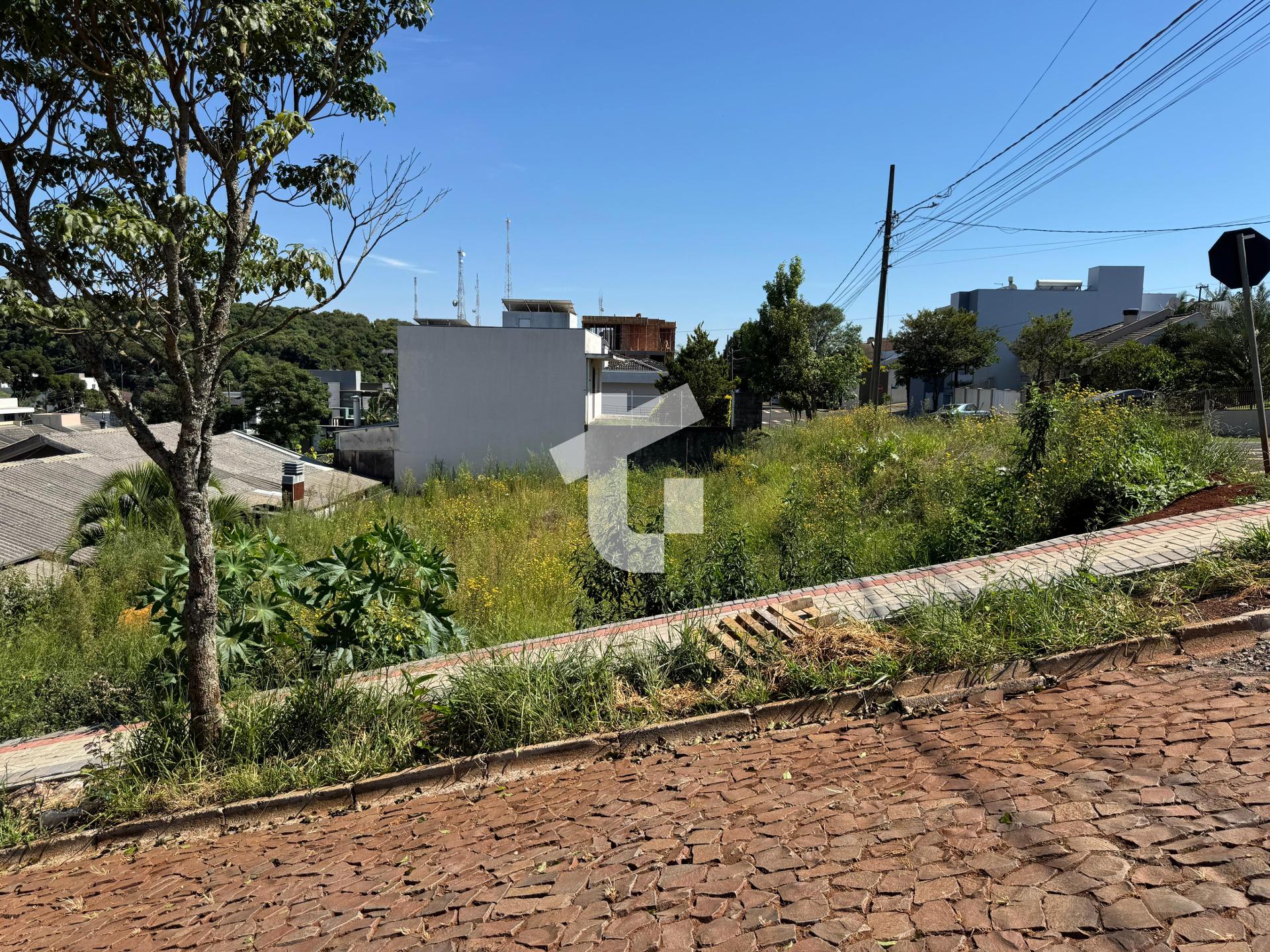 BELSSIMO TERRENO DE ESQUINA VENDA NO PARQUE DO SOM - PATO BRANCO-PR