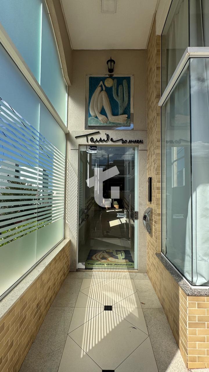 EXCELENTE APARTAMENTO SEMIMOBILIADO VENDA NO EDIFCIO TARSILA DO AMARAL.